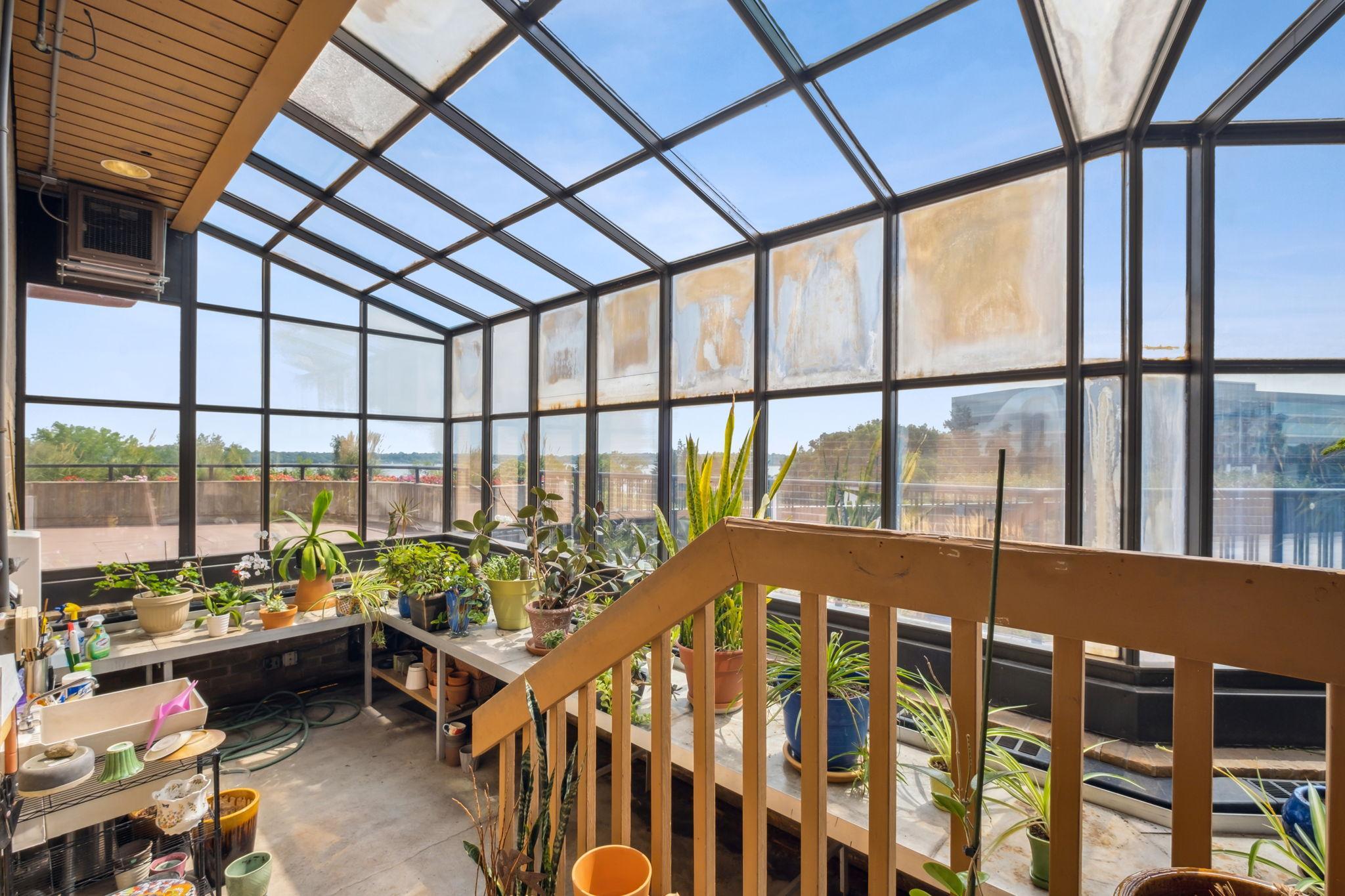 View of Residential at 2950 Dean Parkway #2103, Minneapolis MN 55416, Minneapolis (48 of 60) - Mike Wilen | Minnesota Team Real Estate
