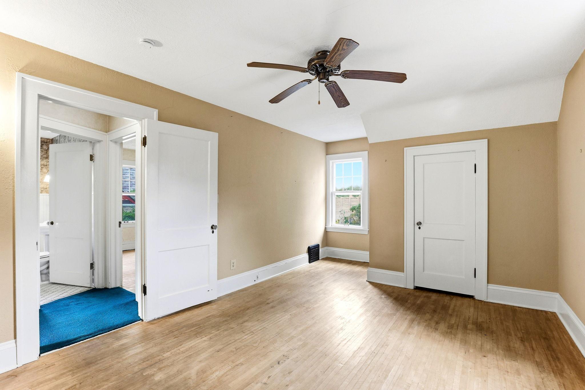 View of Residential at 4334 Stevens Avenue, Minneapolis MN 55409, Minneapolis (13 of 29) - Mike Wilen | Minnesota Team Real Estate