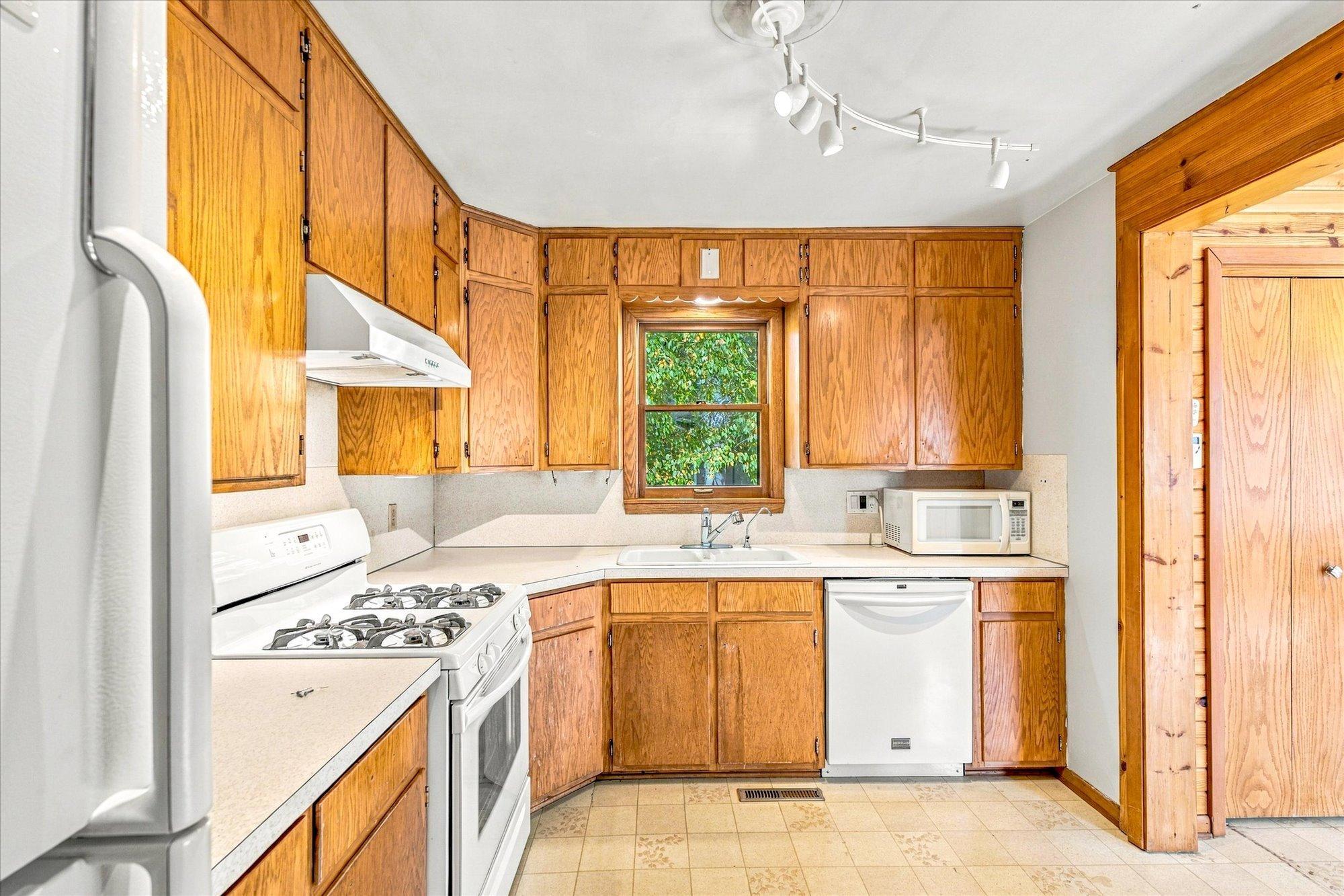 View of Residential at 240 Eliot Avenue, Rush City MN 55069, Rush City (11 of 31) - Mike Wilen | Minnesota Team Real Estate