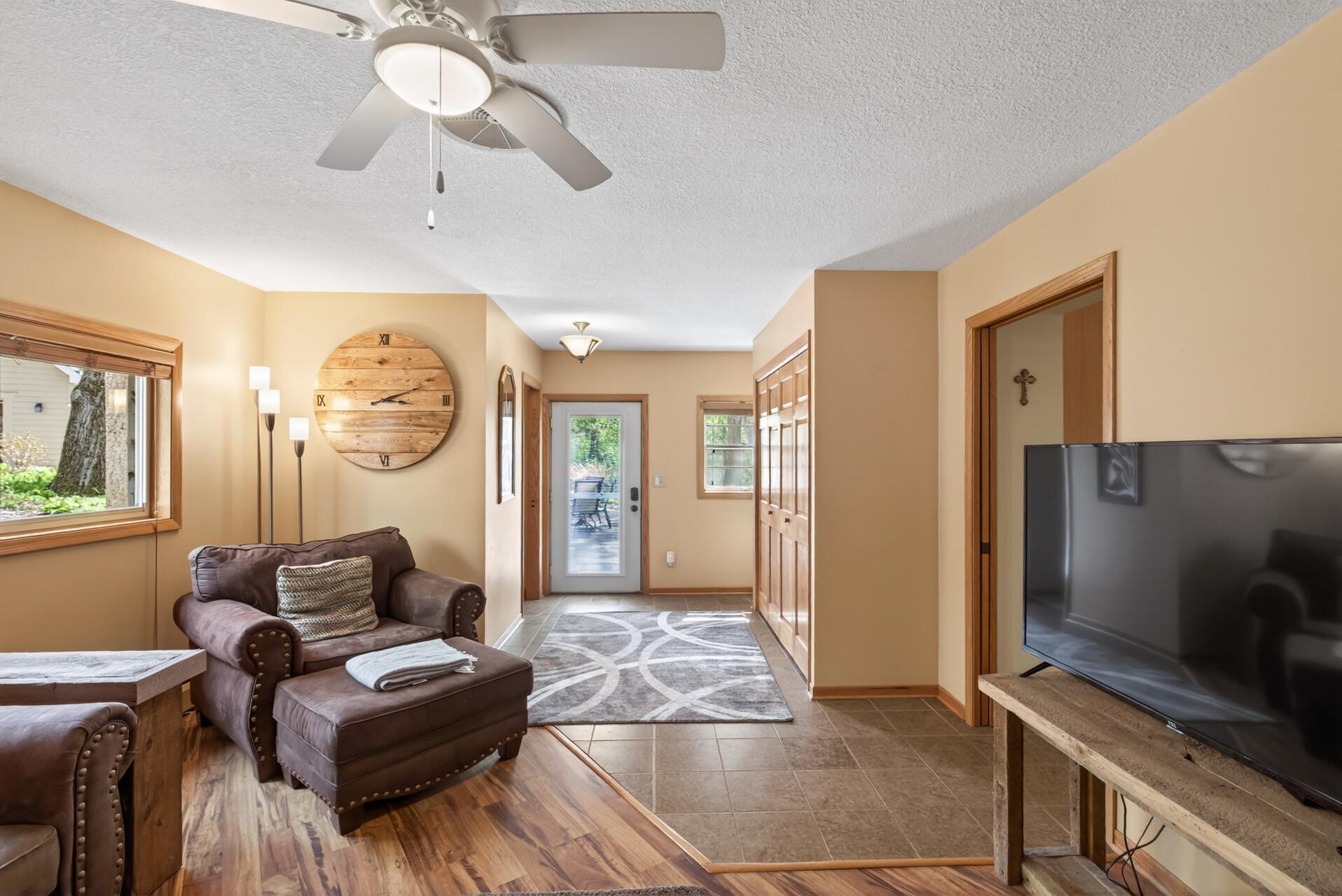 View of Residential at 9551 Riverview Road, Eden Prairie MN 55347, Eden Prairie (10 of 25) - Mike Wilen | Minnesota Team Real Estate