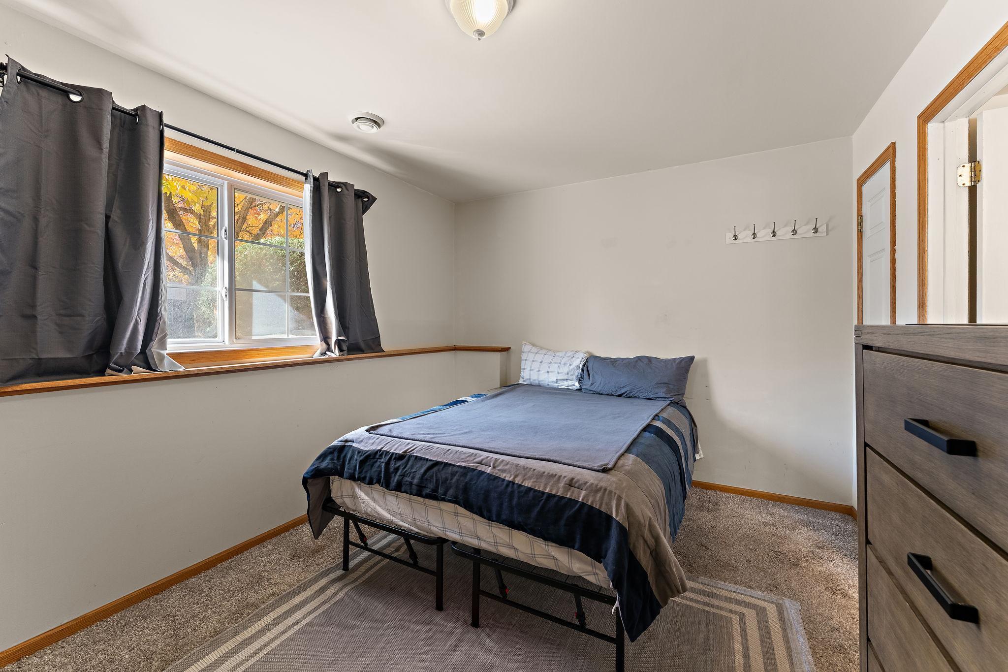 View of Residential at 6750 158th Street, Apple Valley MN 55124, Apple Valley (25 of 33) - Mike Wilen | Minnesota Team Real Estate
