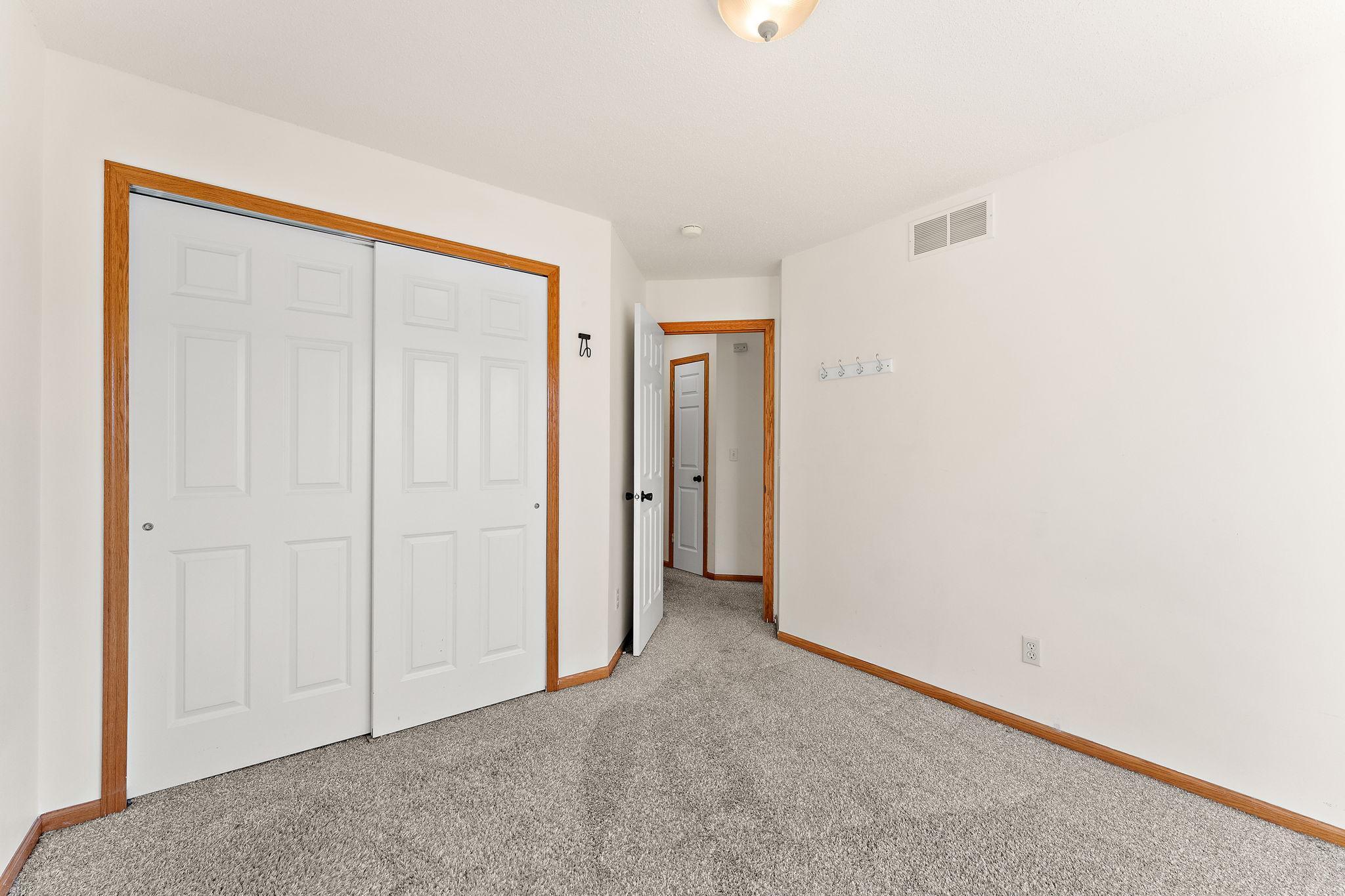 View of Residential at 6750 158th Street, Apple Valley MN 55124, Apple Valley (21 of 33) - Mike Wilen | Minnesota Team Real Estate