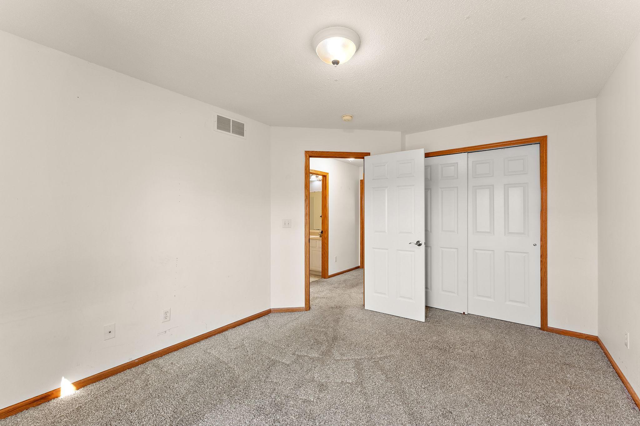 View of Residential at 6750 158th Street, Apple Valley MN 55124, Apple Valley (23 of 33) - Mike Wilen | Minnesota Team Real Estate