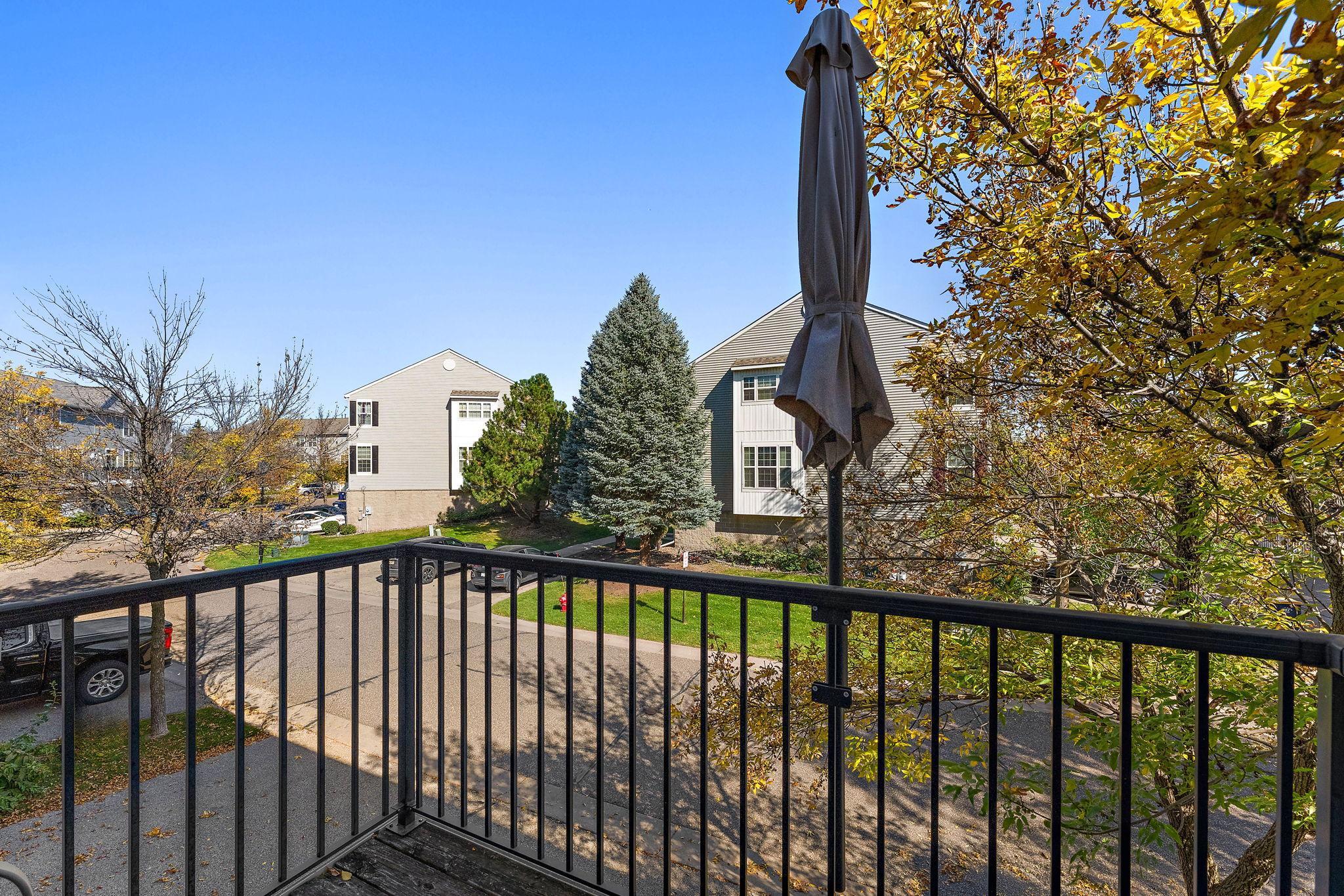 View of Residential at 6750 158th Street, Apple Valley MN 55124, Apple Valley (29 of 33) - Mike Wilen | Minnesota Team Real Estate