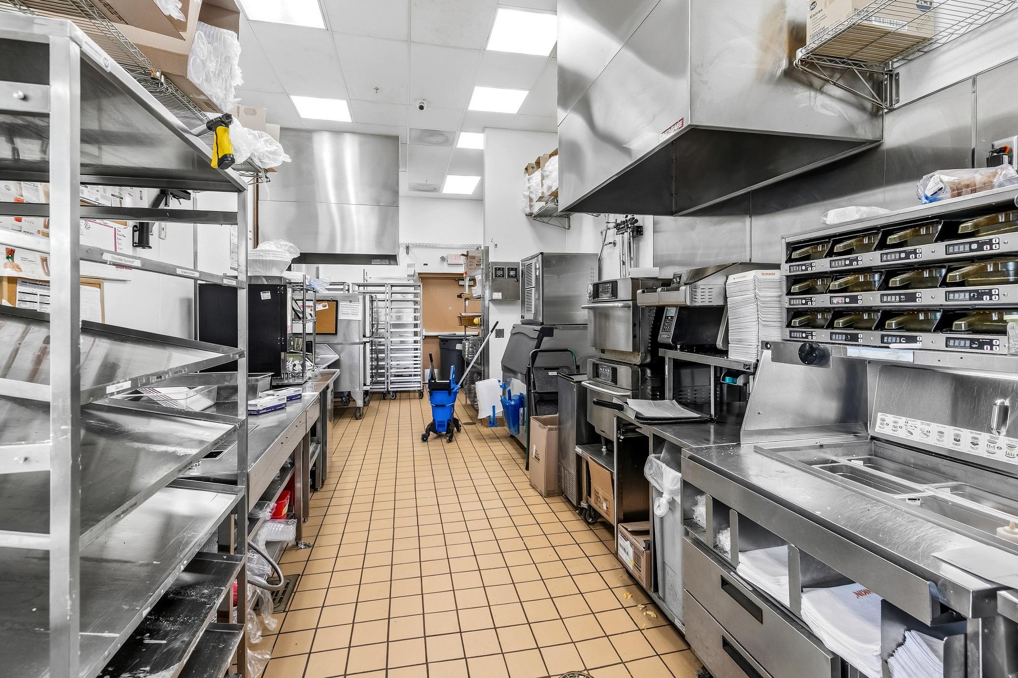 View of Commercial Sale at 9599 Zachary Lane, Maple Grove MN 55369, Maple Grove (17 of 34) - Mike Wilen | Minnesota Team Real Estate