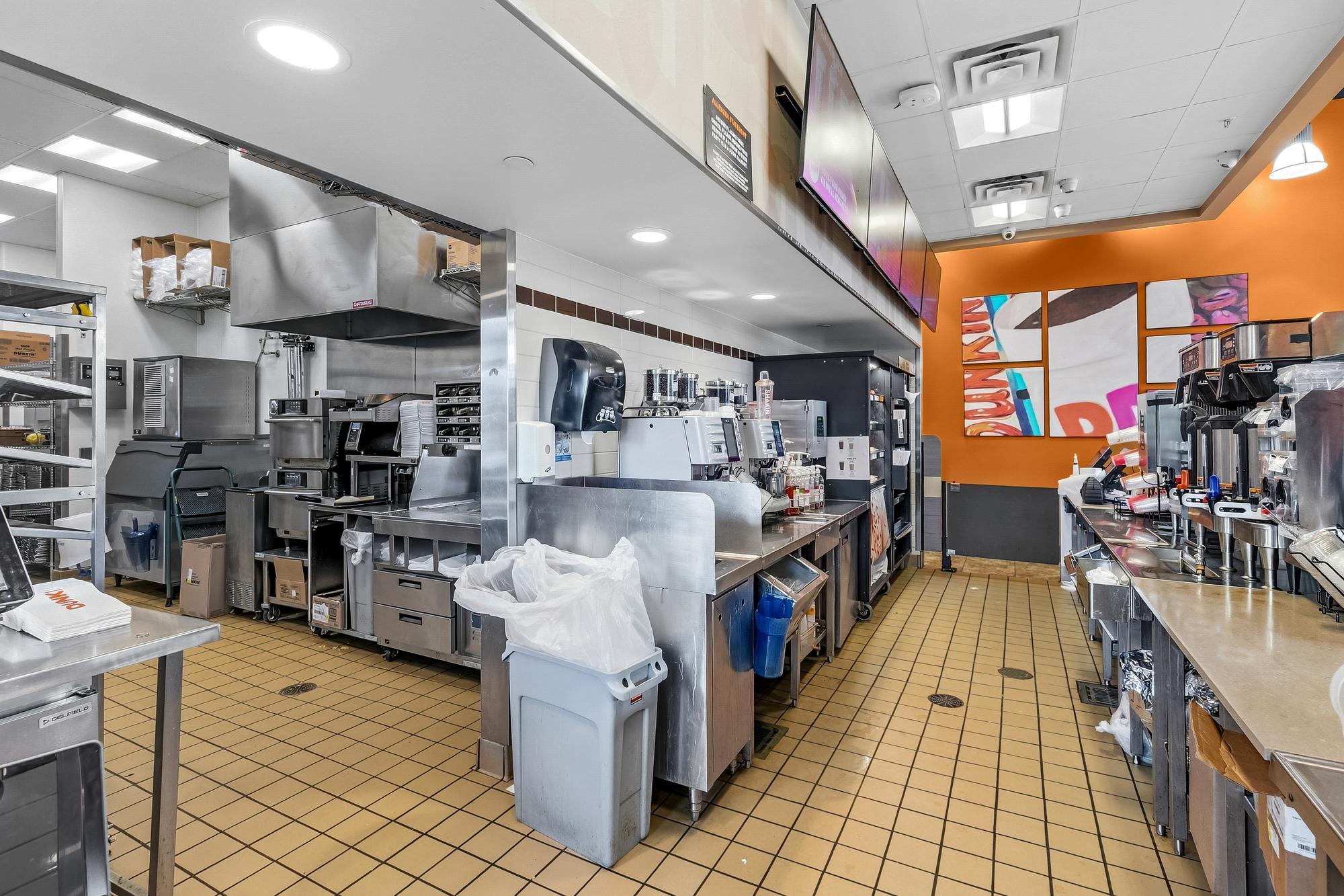View of Commercial Sale at 9599 Zachary Lane, Maple Grove MN 55369, Maple Grove (16 of 34) - Mike Wilen | Minnesota Team Real Estate
