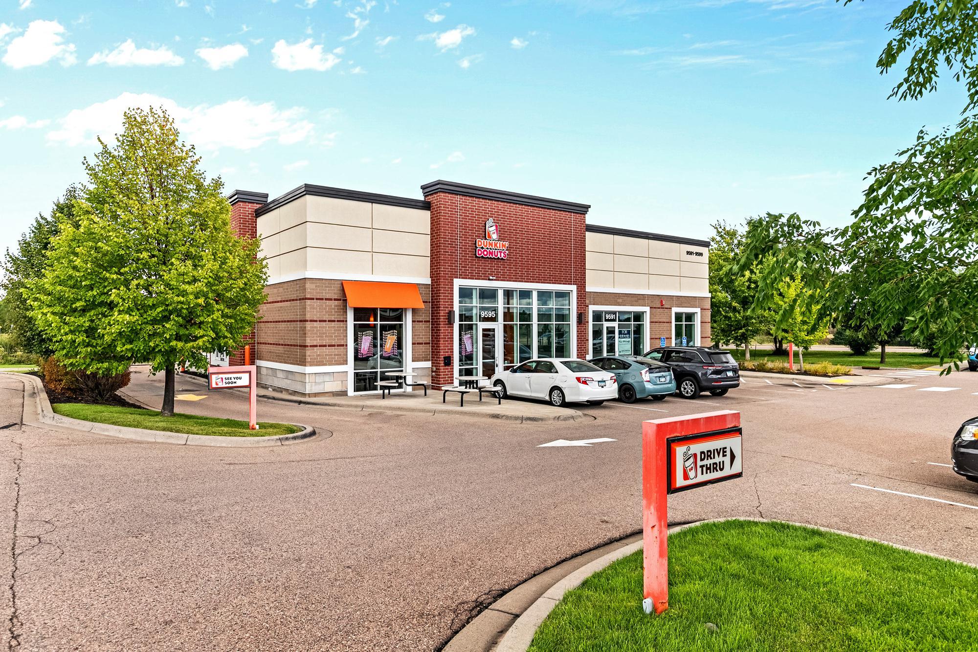 View of Commercial Sale at 9599 Zachary Lane, Maple Grove MN 55369, Maple Grove (3 of 34) - Mike Wilen | Minnesota Team Real Estate