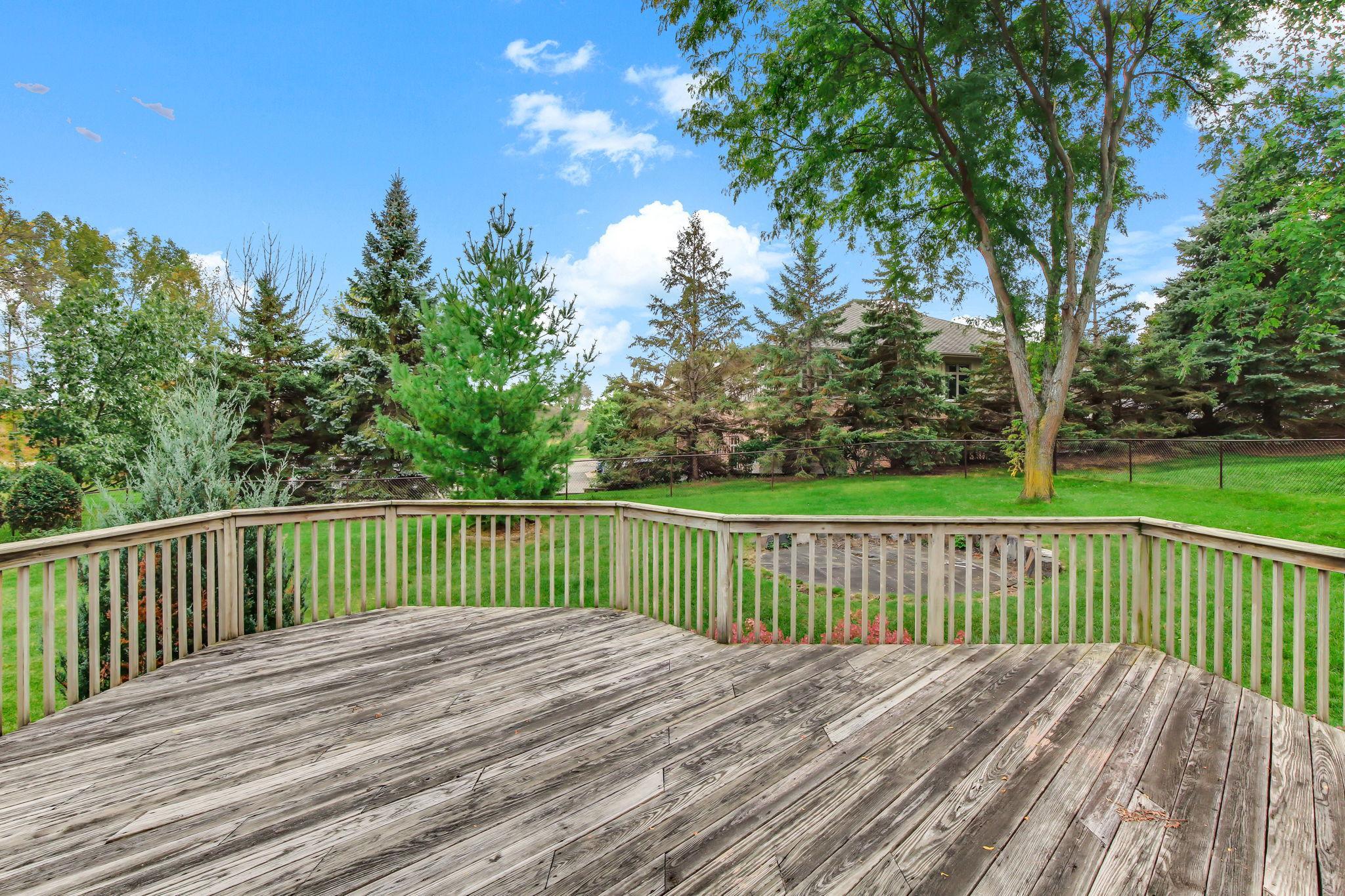View of Residential at 2646 Shadow Lane, Chaska MN 55318, Chaska (29 of 33) - Mike Wilen | Minnesota Team Real Estate