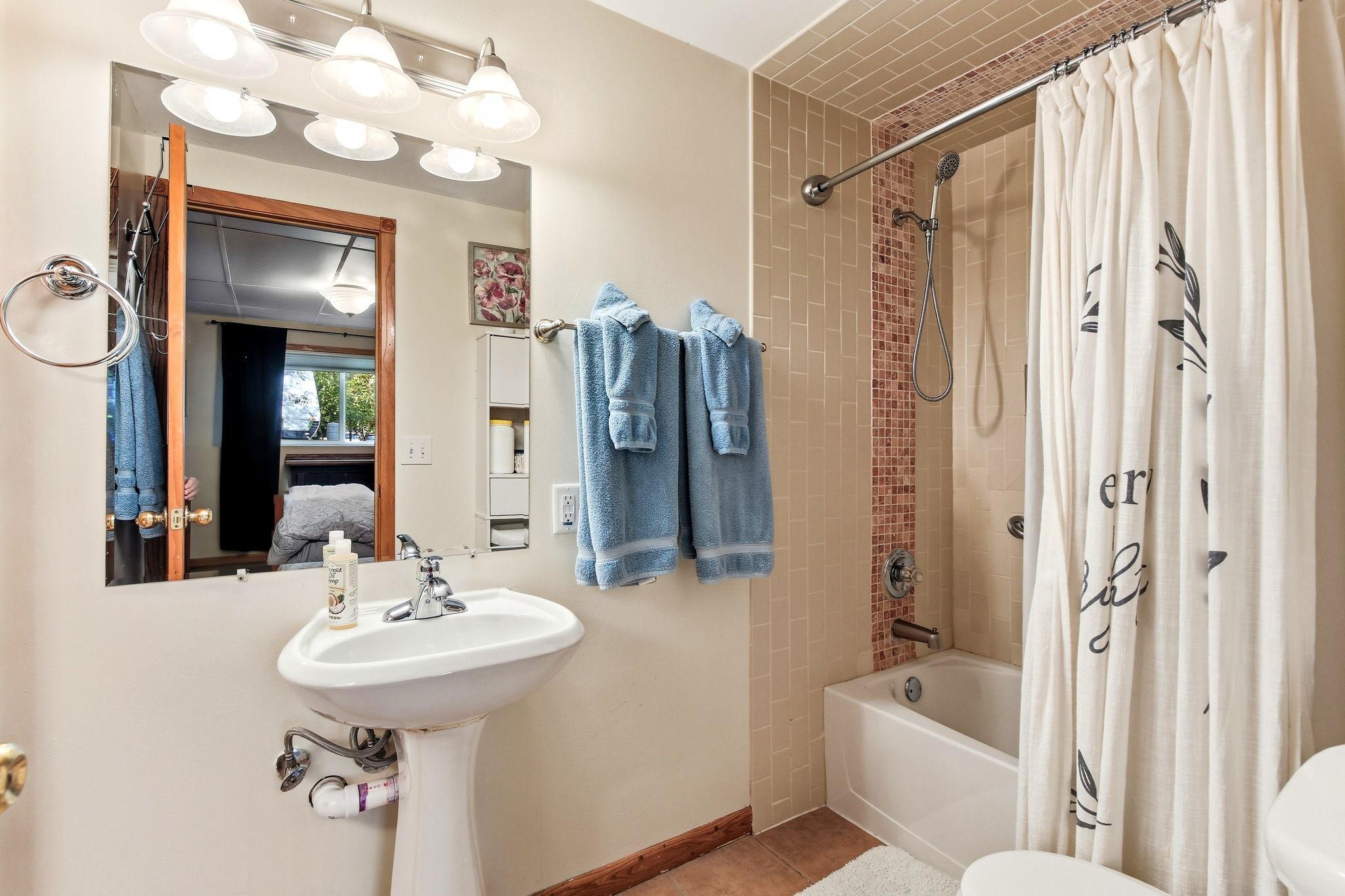 View of Residential at 2646 Shadow Lane, Chaska MN 55318, Chaska (25 of 33) - Mike Wilen | Minnesota Team Real Estate