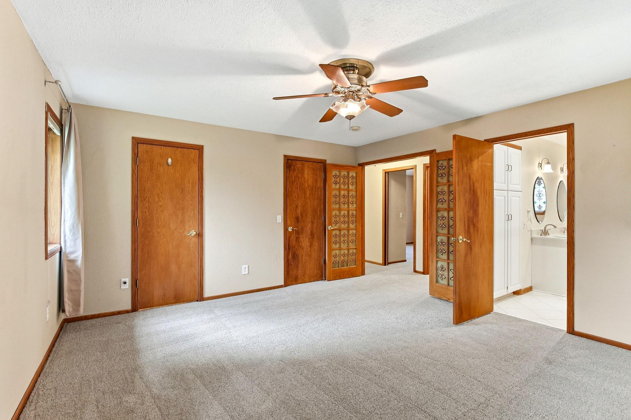 View of Residential at 2646 Shadow Lane, Chaska MN 55318, Chaska (14 of 33) - Mike Wilen | Minnesota Team Real Estate