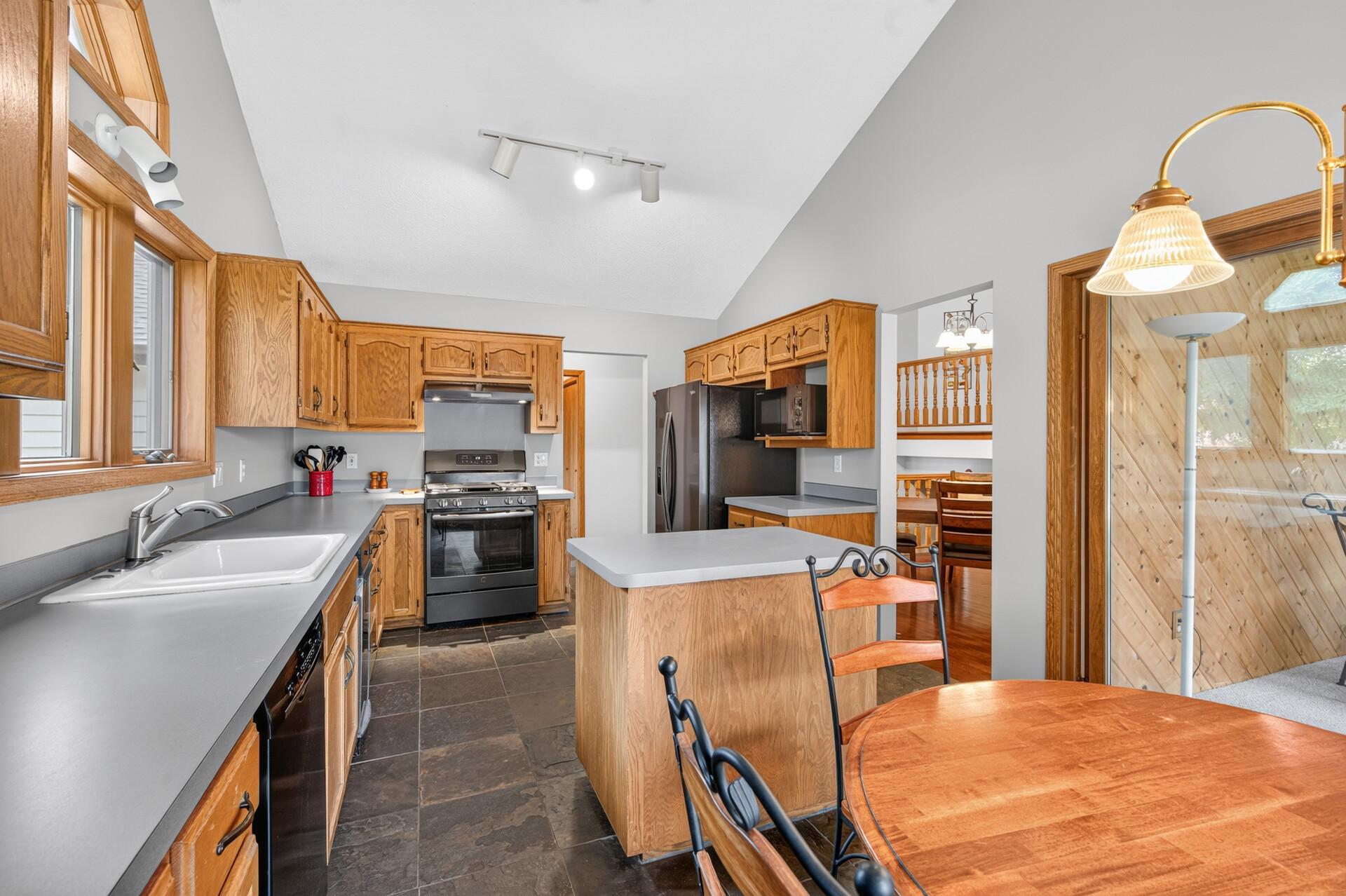 View of Residential at 7935 174th Street, Lakeville MN 55044, Lakeville (21 of 51) - Mike Wilen | Minnesota Team Real Estate