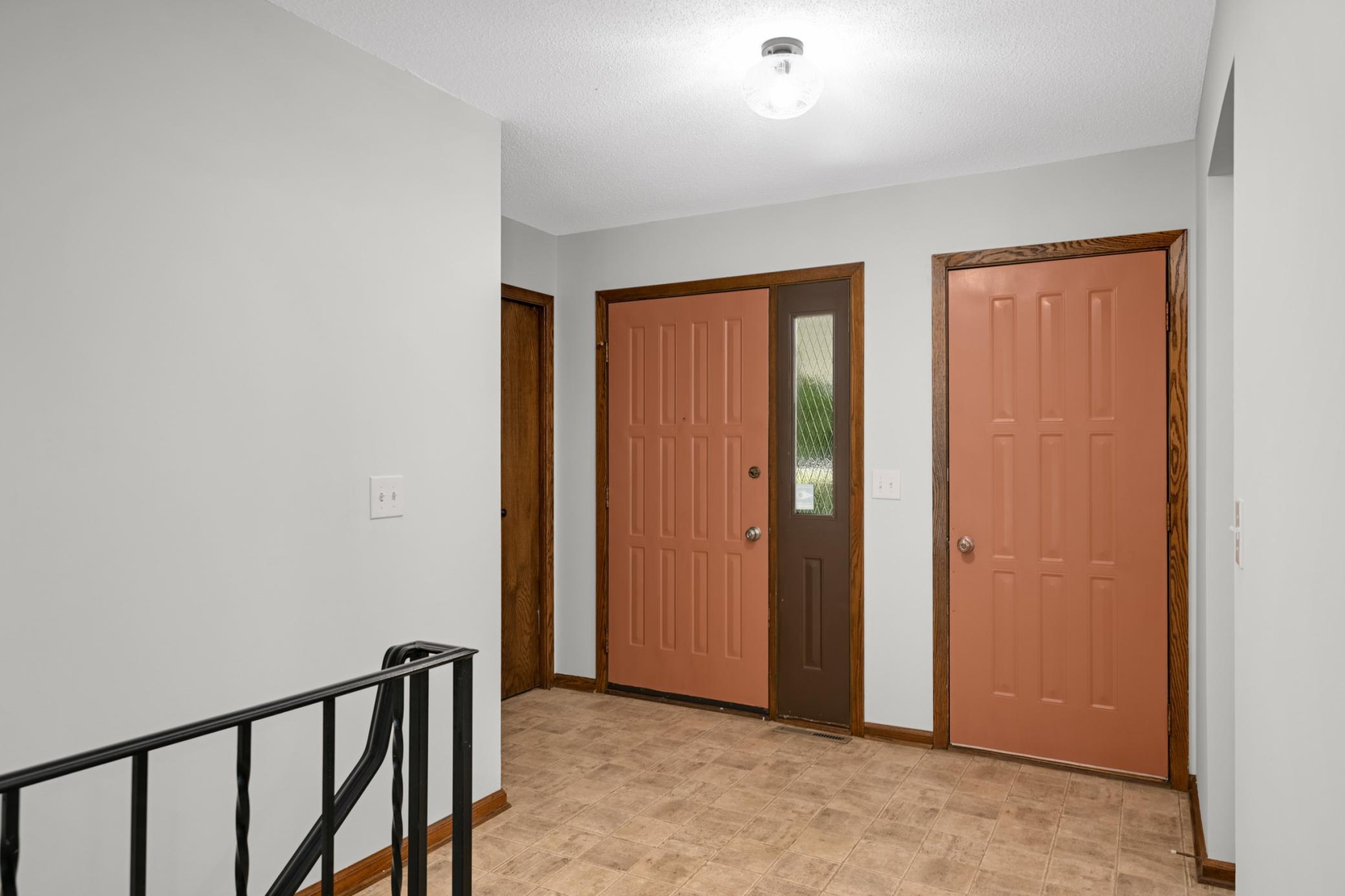 View of Residential at 6775 192nd Avenue, Eden Prairie MN 55346, Eden Prairie (4 of 45) - Mike Wilen | Minnesota Team Real Estate