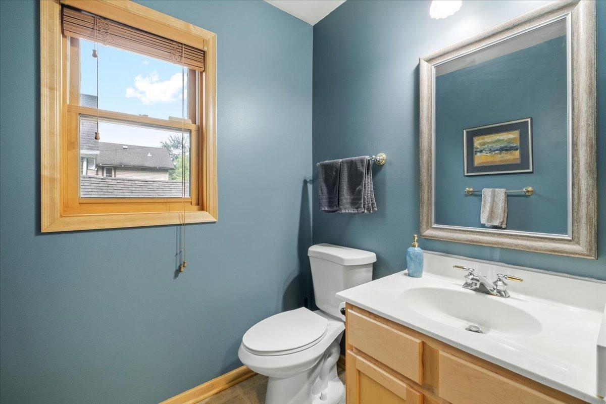 View of Residential at 220 Baker Street, Saint Paul MN 55107, Saint Paul (12 of 24) - Mike Wilen | Minnesota Team Real Estate