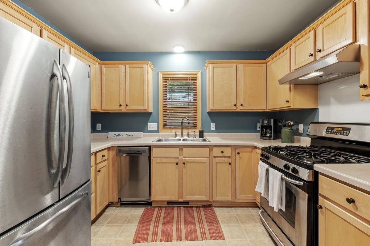View of Residential at 220 Baker Street, Saint Paul MN 55107, Saint Paul (11 of 24) - Mike Wilen | Minnesota Team Real Estate