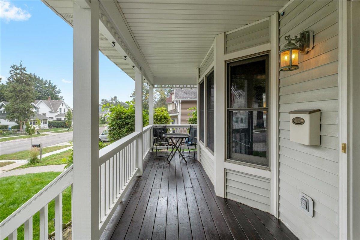 View of Residential at 220 Baker Street, Saint Paul MN 55107, Saint Paul (2 of 24) - Mike Wilen | Minnesota Team Real Estate