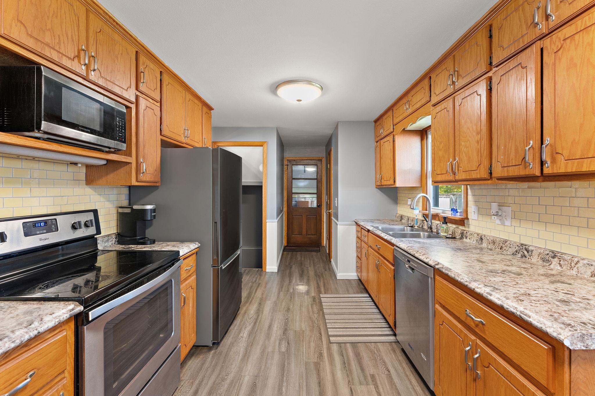 View of Residential at 10426 6th Street, Blaine MN 55434, Blaine (9 of 30) - Mike Wilen | Minnesota Team Real Estate