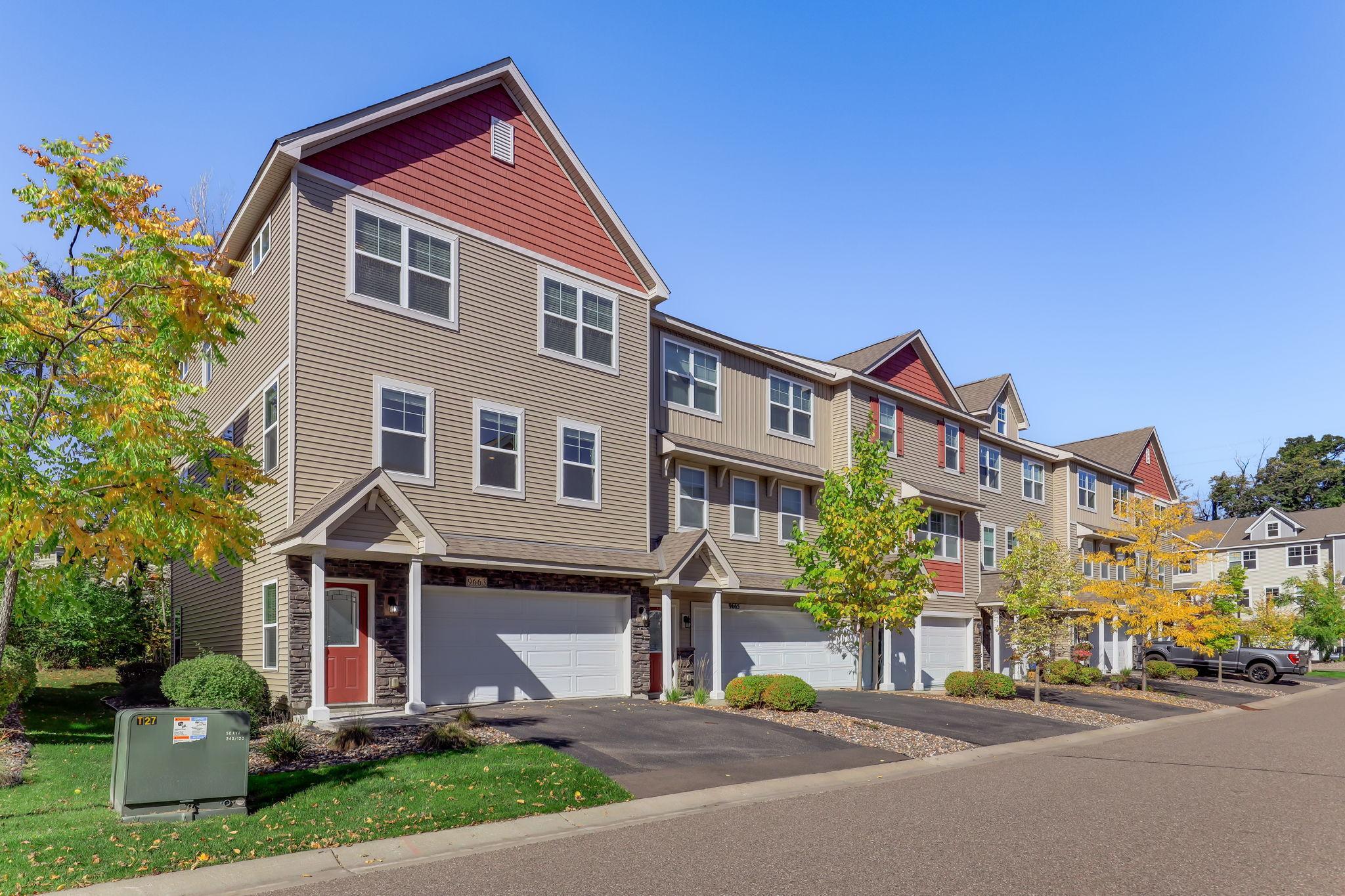 View of Residential at 9663 Merrimac Lane, Maple Grove MN 55311, Maple Grove (3 of 43) - Mike Wilen | Minnesota Team Real Estate