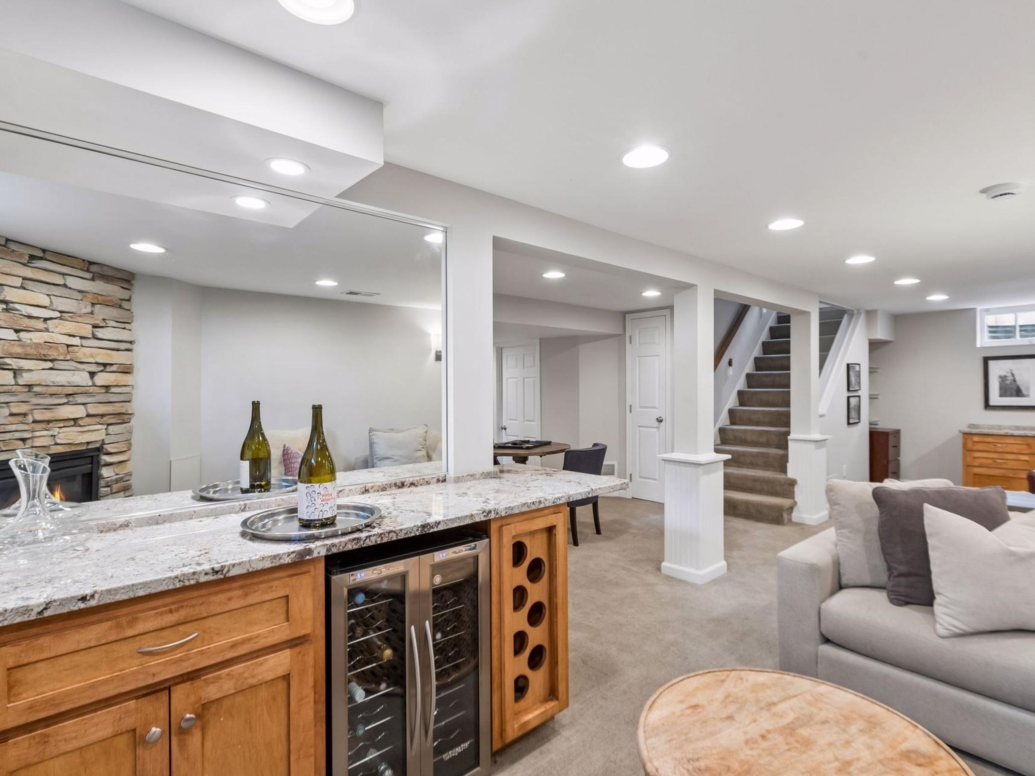 View of Residential at 5525 Upton Avenue, Minneapolis MN 55410, Minneapolis (32 of 48) - Mike Wilen | Minnesota Team Real Estate