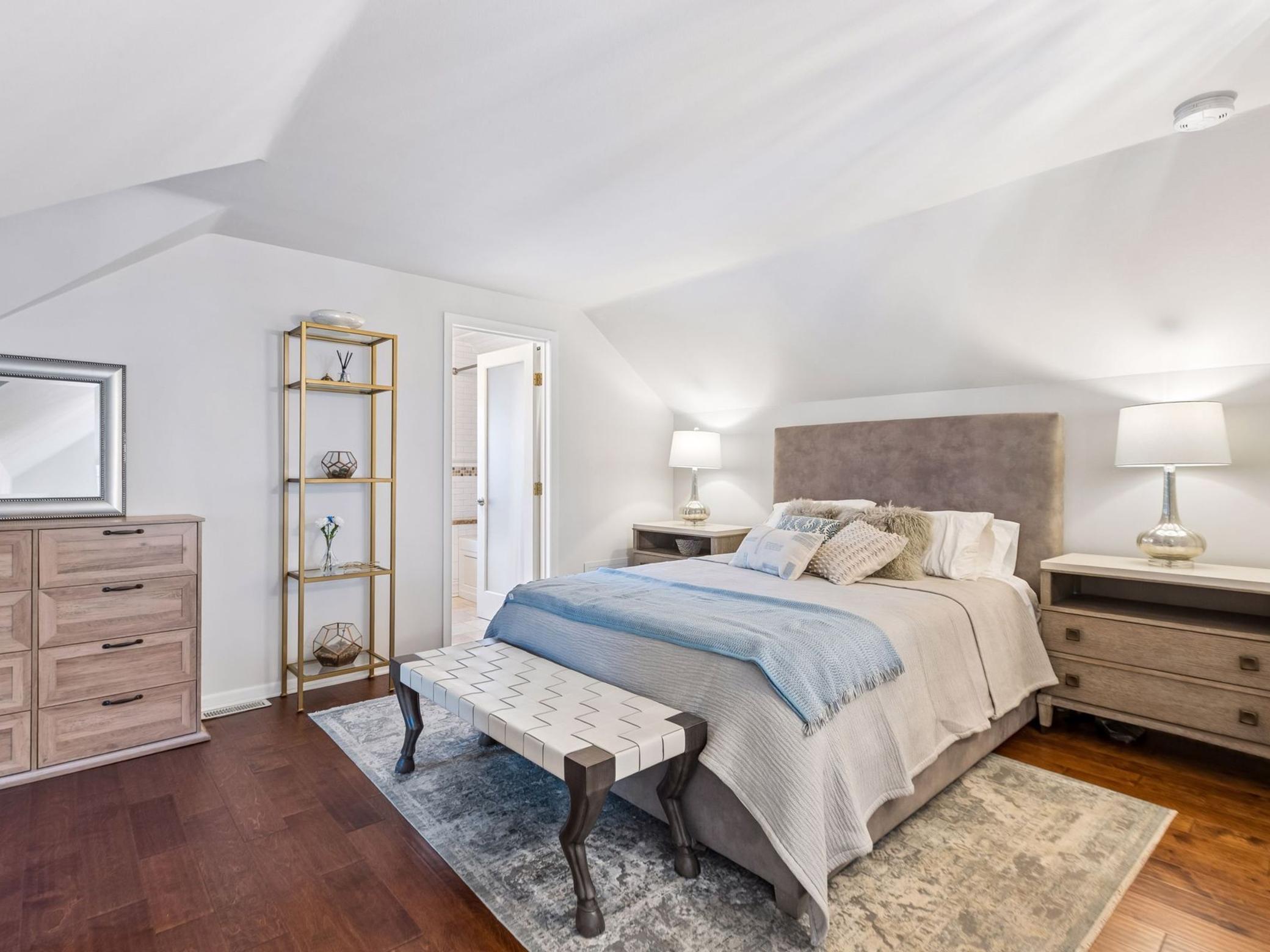 View of Residential at 5525 Upton Avenue, Minneapolis MN 55410, Minneapolis (21 of 48) - Mike Wilen | Minnesota Team Real Estate