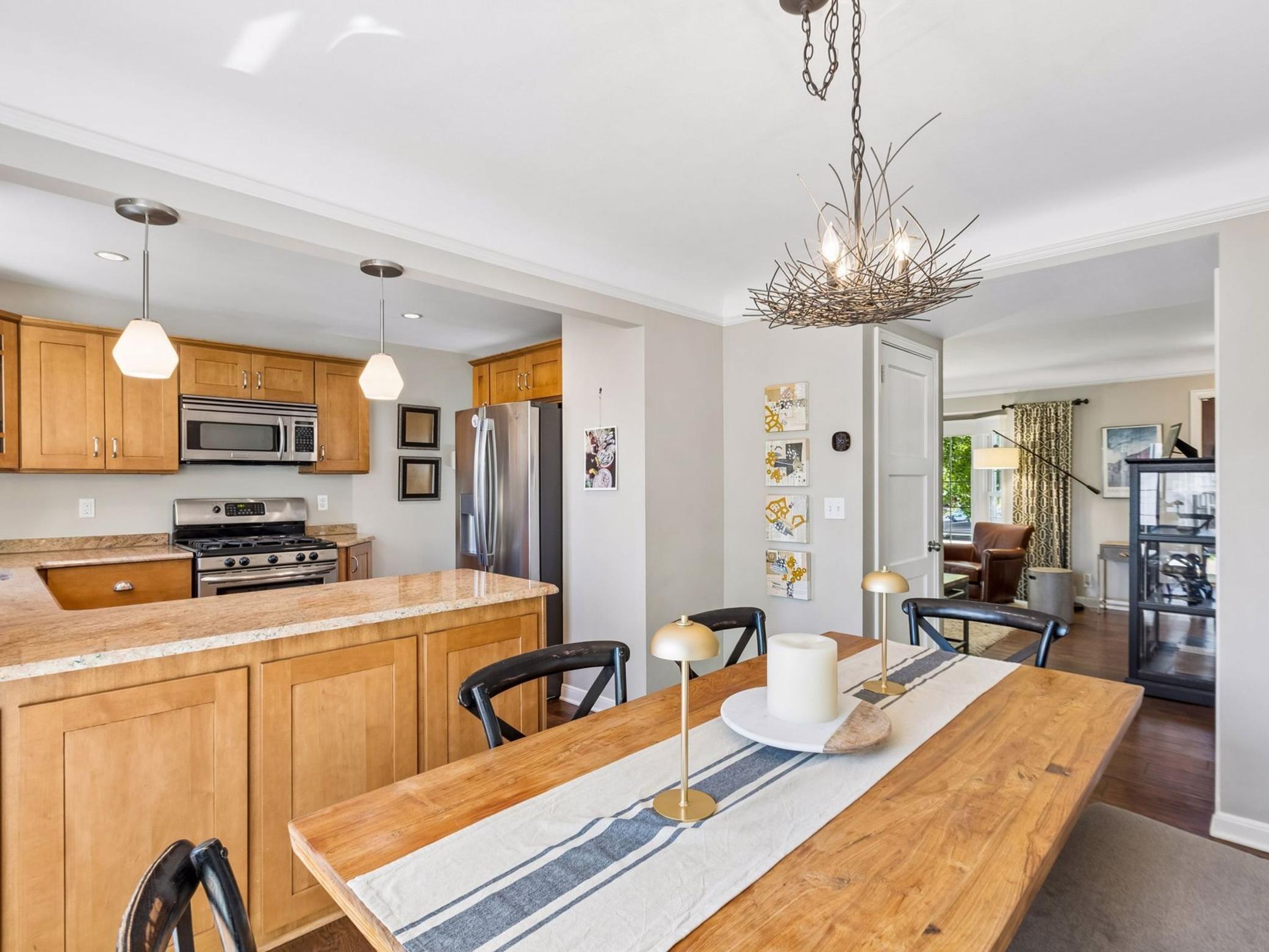 View of Residential at 5525 Upton Avenue, Minneapolis MN 55410, Minneapolis (10 of 48) - Mike Wilen | Minnesota Team Real Estate