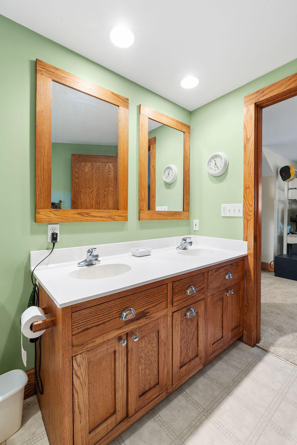 View of Residential at 3445 31st Avenue, Minneapolis MN 55406, Minneapolis (34 of 62) - Mike Wilen | Minnesota Team Real Estate