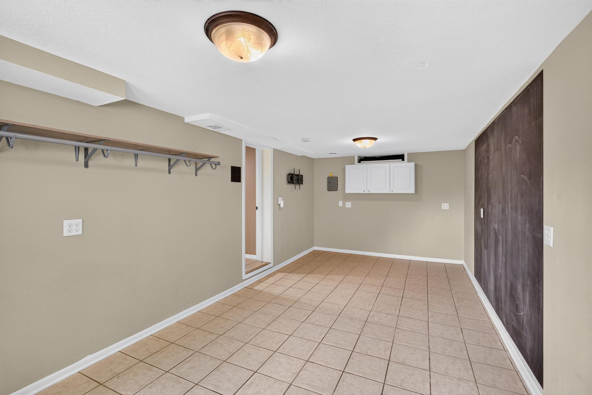 View of Residential at 13905 Steven Road, Burnsville MN 55337, Burnsville (31 of 38) - Mike Wilen | Minnesota Team Real Estate