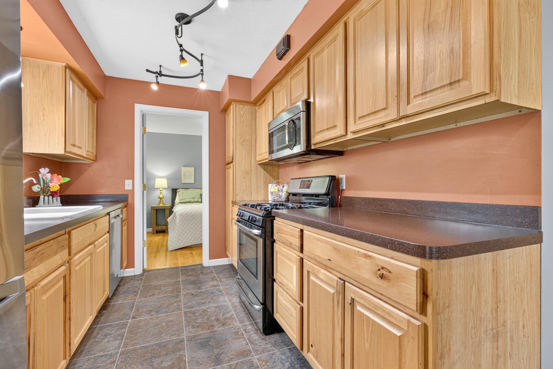View of Residential at 13905 Steven Road, Burnsville MN 55337, Burnsville (4 of 38) - Mike Wilen | Minnesota Team Real Estate
