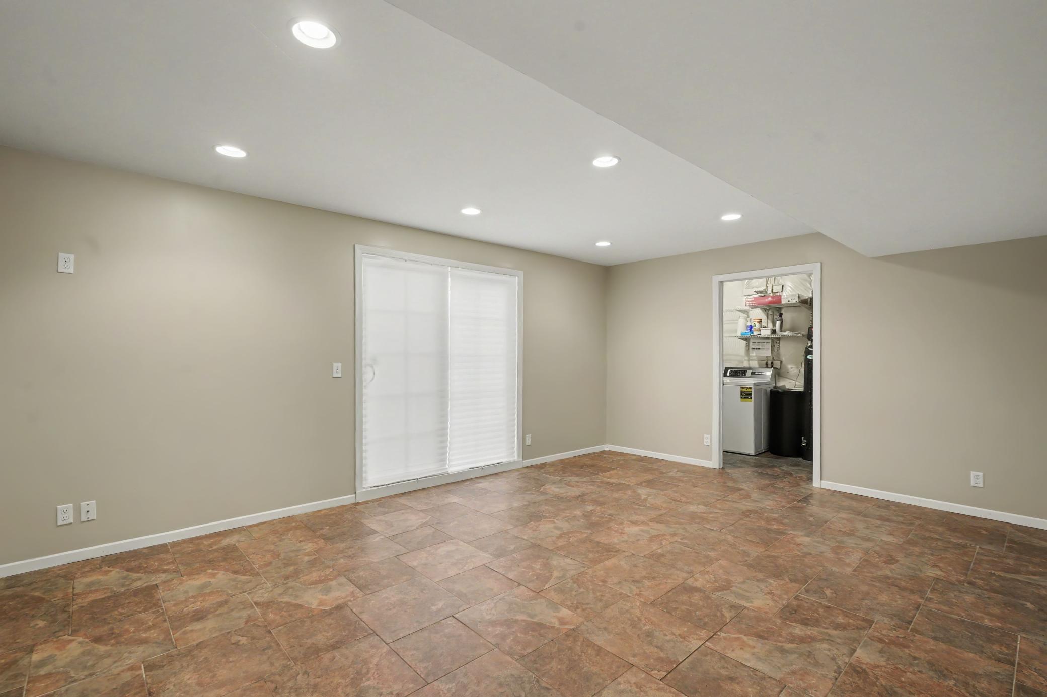 View of Residential at 3174 Lexington Avenue, Shoreview MN 55126, Shoreview (19 of 22) - Mike Wilen | Minnesota Team Real Estate