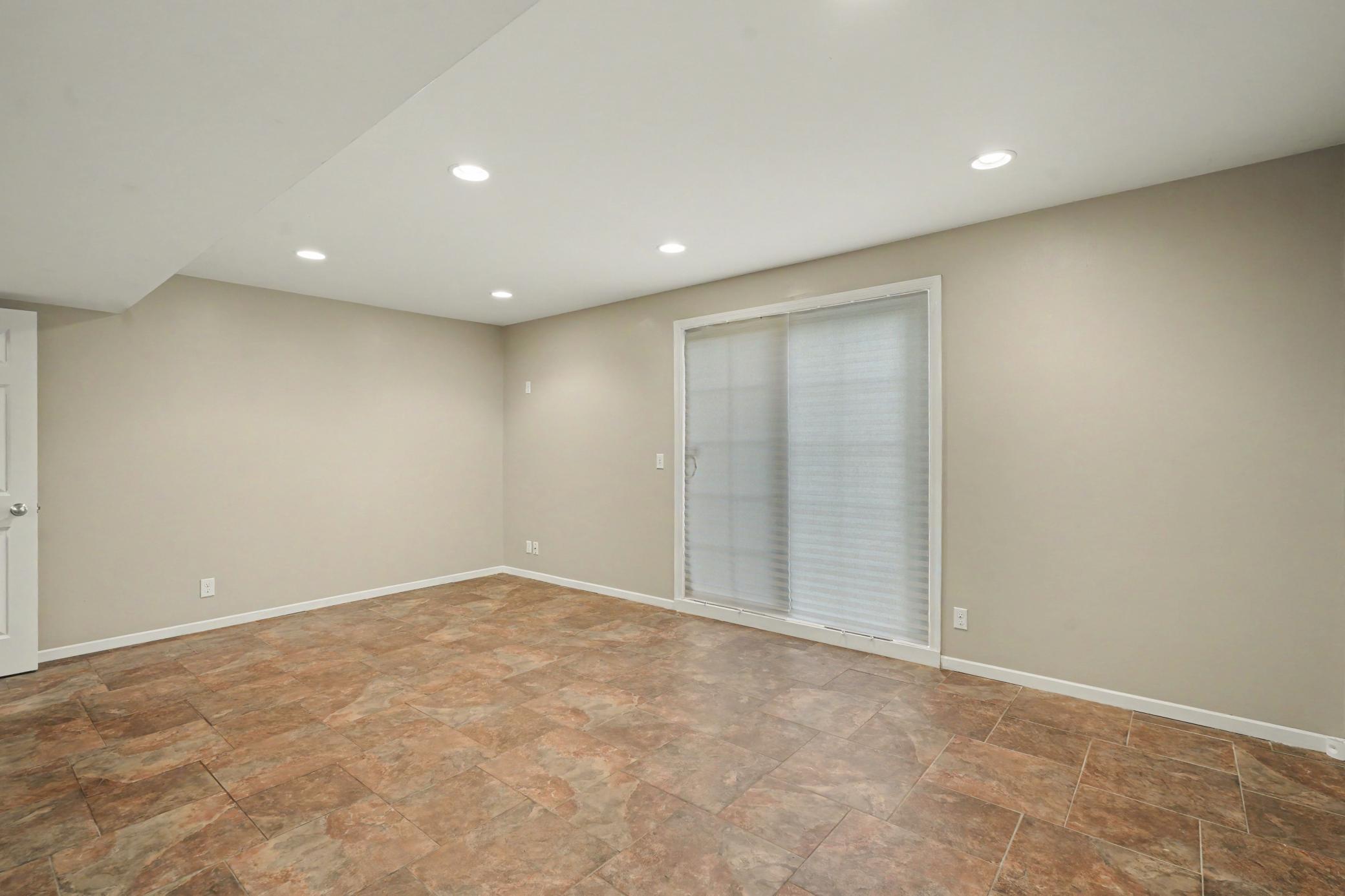 View of Residential at 3174 Lexington Avenue, Shoreview MN 55126, Shoreview (18 of 22) - Mike Wilen | Minnesota Team Real Estate