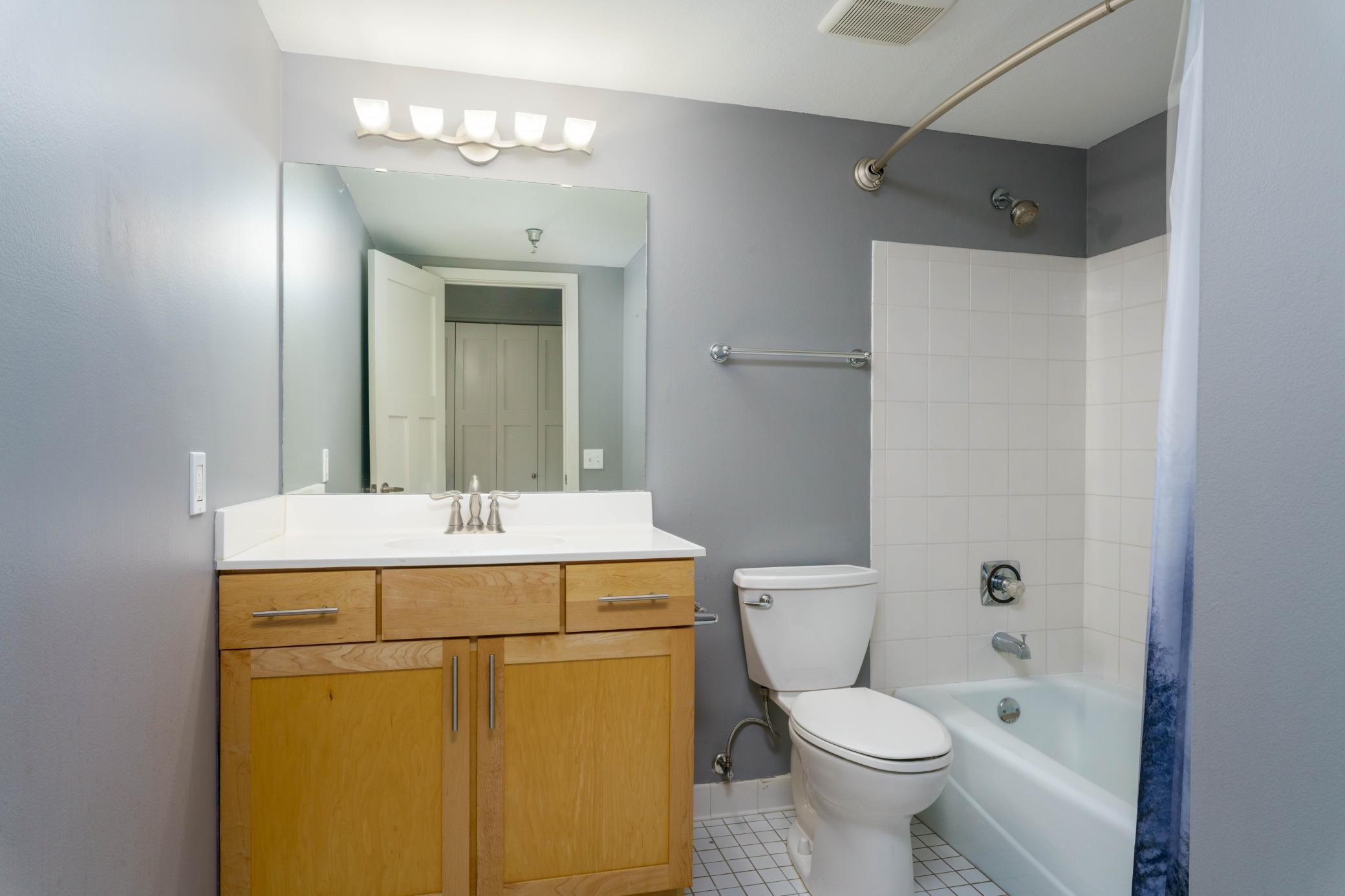 View of Residential at 401 1st Street #822, Minneapolis MN 55401, Minneapolis (16 of 40) - Mike Wilen | Minnesota Team Real Estate