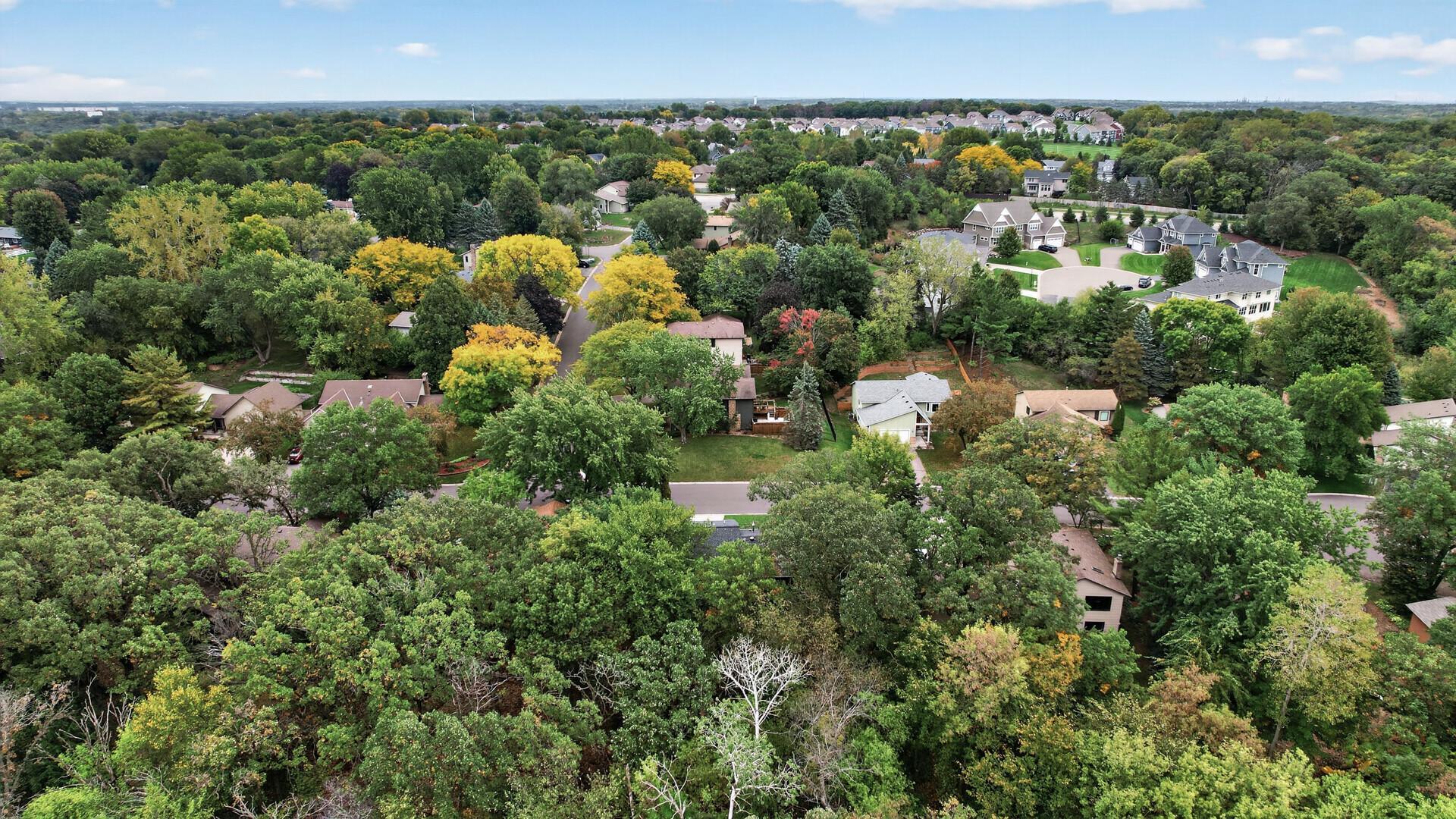 View of Residential at 4867 Richard Lane, Eagan MN 55122, Eagan (33 of 42) - Mike Wilen | Minnesota Team Real Estate