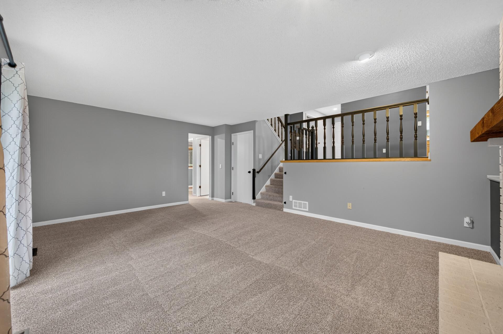 View of Residential at 4867 Richard Lane, Eagan MN 55122, Eagan (19 of 42) - Mike Wilen | Minnesota Team Real Estate