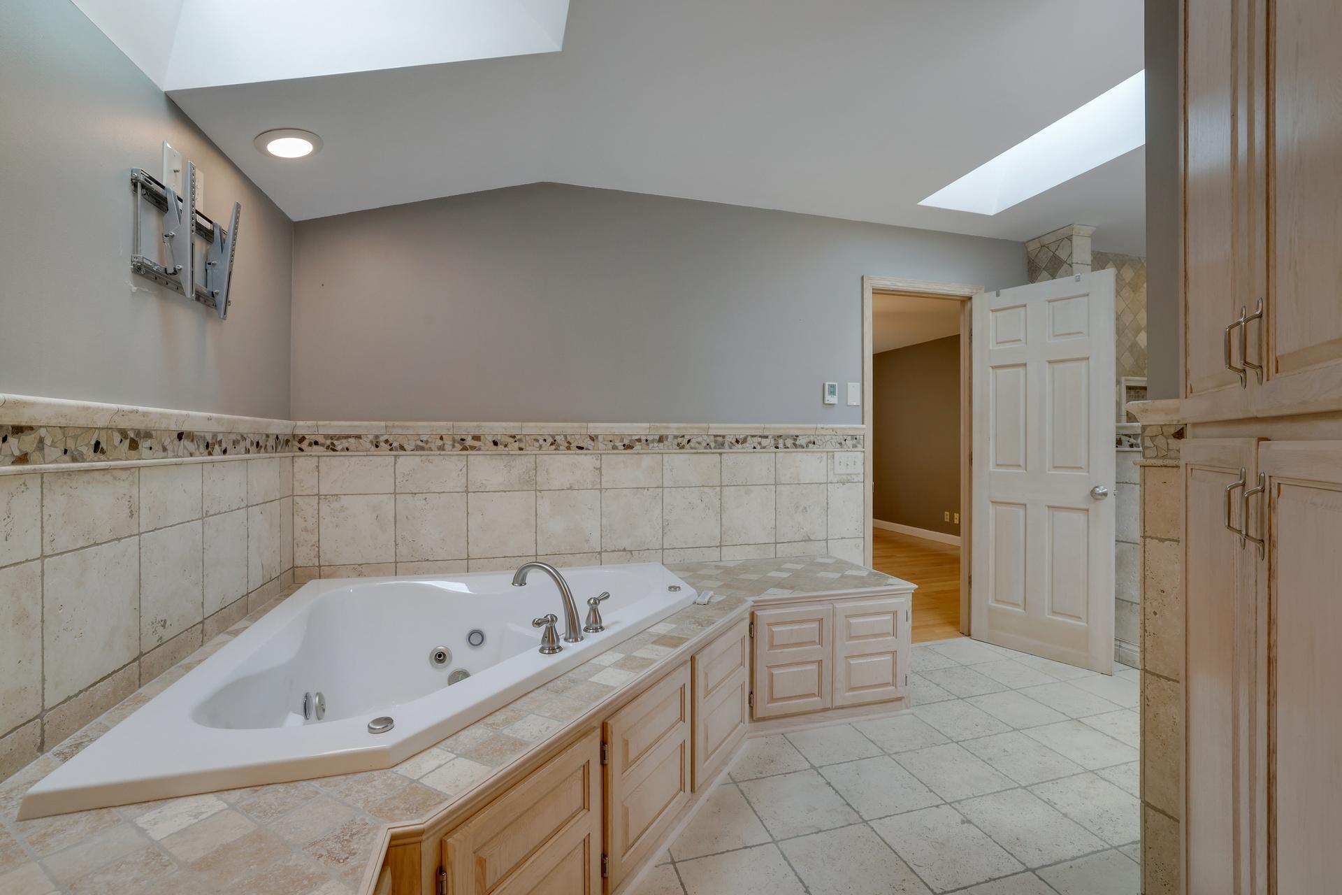 View of Residential at 3508 Silver Lake Road, Saint Anthony MN 55418, Saint Anthony (35 of 64) - Mike Wilen | Minnesota Team Real Estate