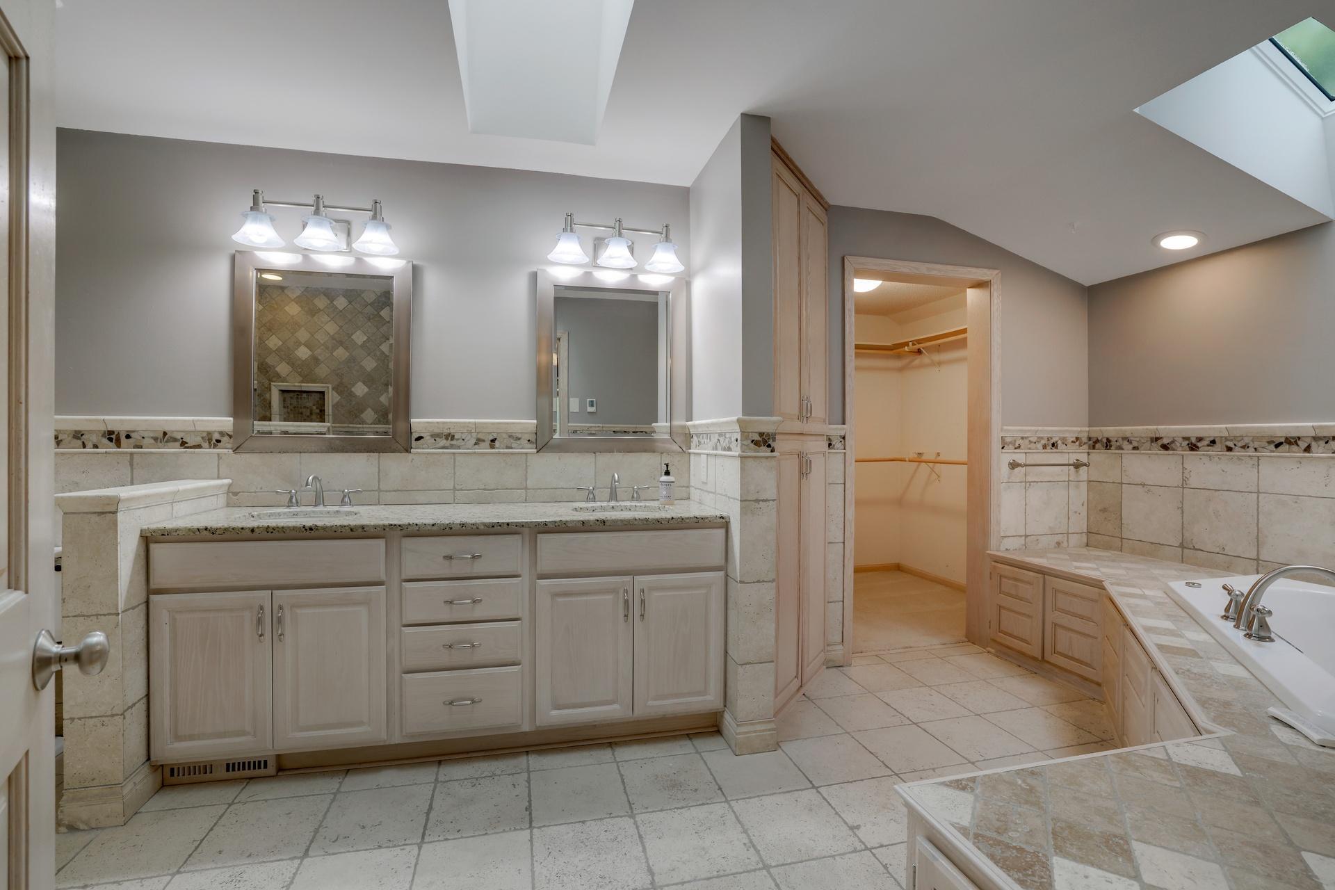 View of Residential at 3508 Silver Lake Road, Saint Anthony MN 55418, Saint Anthony (33 of 64) - Mike Wilen | Minnesota Team Real Estate