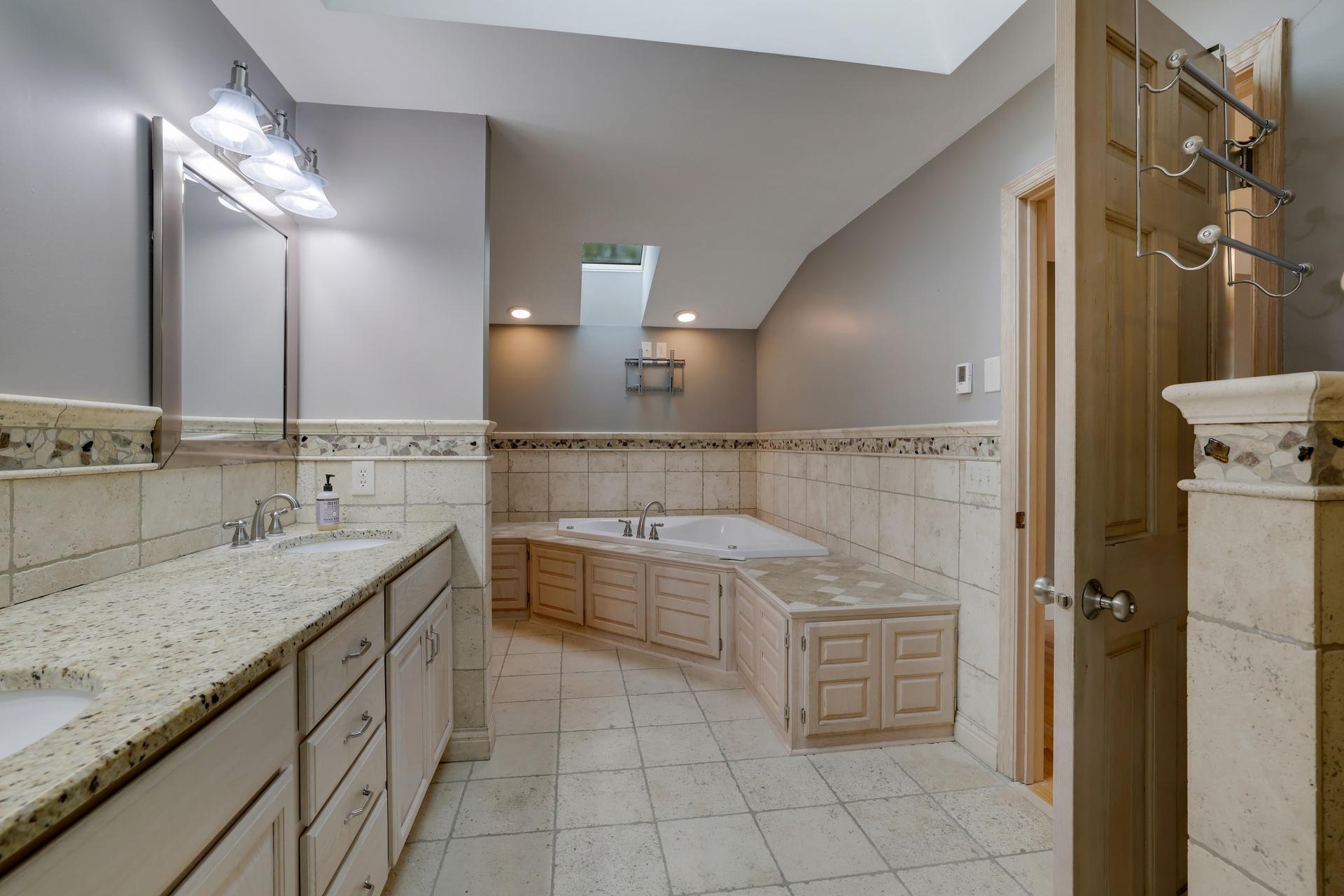 View of Residential at 3508 Silver Lake Road, Saint Anthony MN 55418, Saint Anthony (32 of 64) - Mike Wilen | Minnesota Team Real Estate