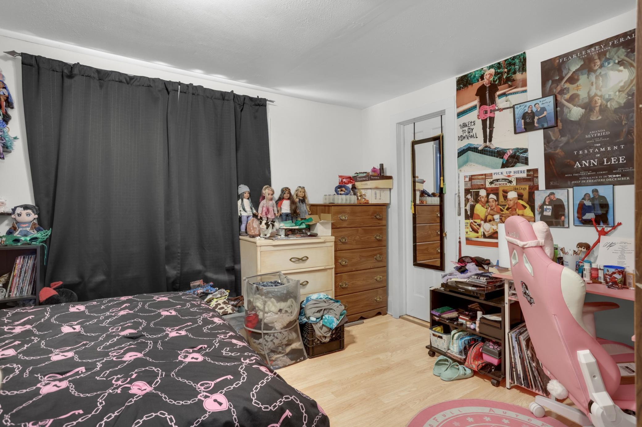 View of Residential Income at 2406 Pierce Street, Minneapolis MN 55418, Minneapolis (21 of 37) - Mike Wilen | Minnesota Team Real Estate