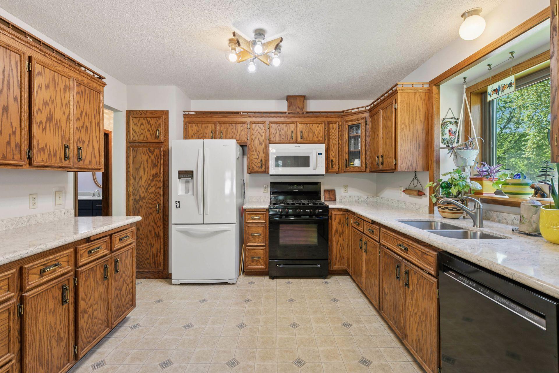 View of Residential at 13000 Penn Avenue, Burnsville MN 55337, Burnsville (11 of 41) - Mike Wilen | Minnesota Team Real Estate