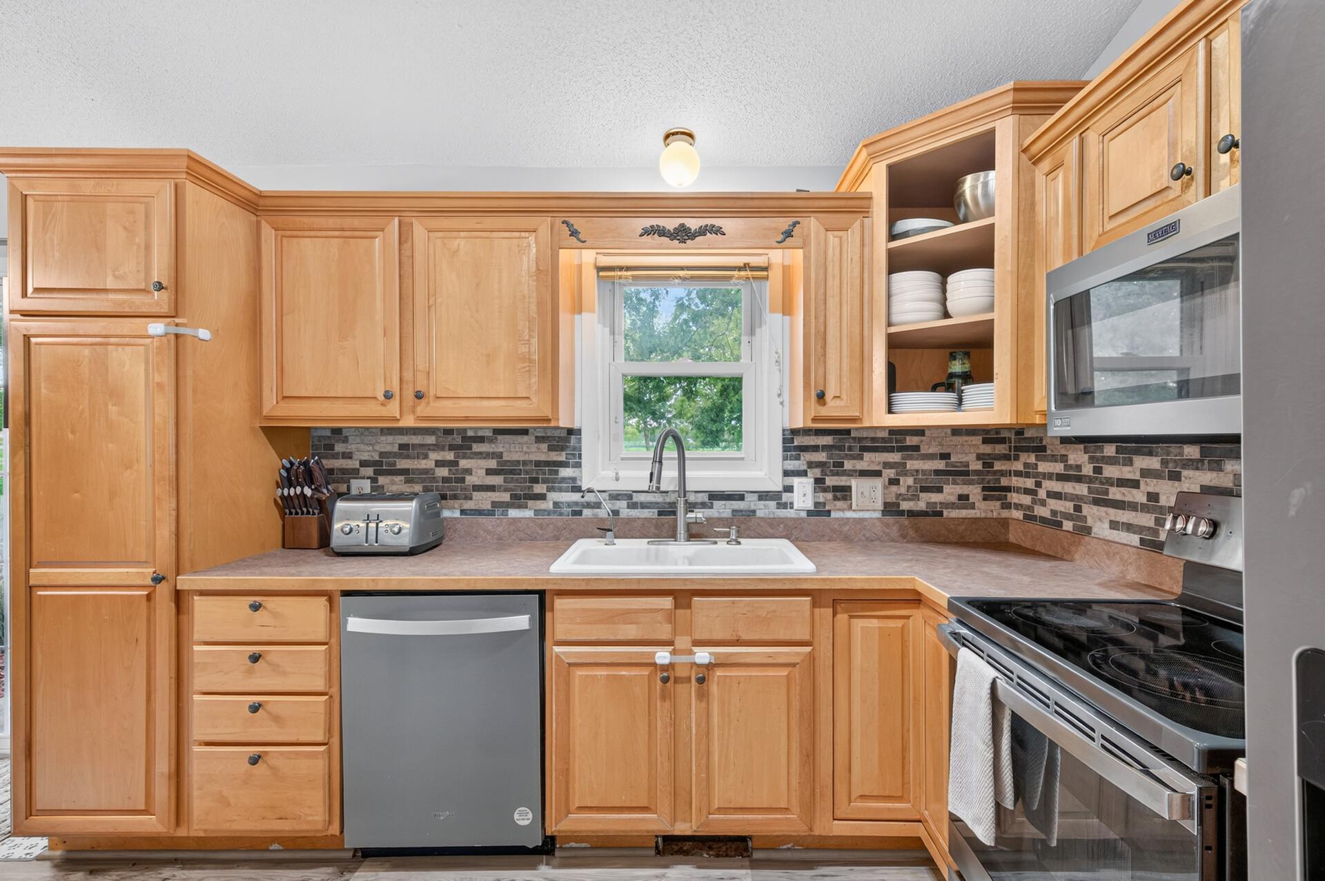View of Residential at 9349 Indian Boulevard, Cottage Grove MN 55016, Cottage Grove (12 of 38) - Mike Wilen | Minnesota Team Real Estate