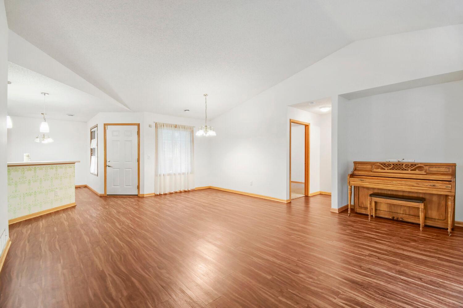 View of Residential at 7630 Palisades Avenue, Otsego MN 55330, Otsego (6 of 29) - Mike Wilen | Minnesota Team Real Estate