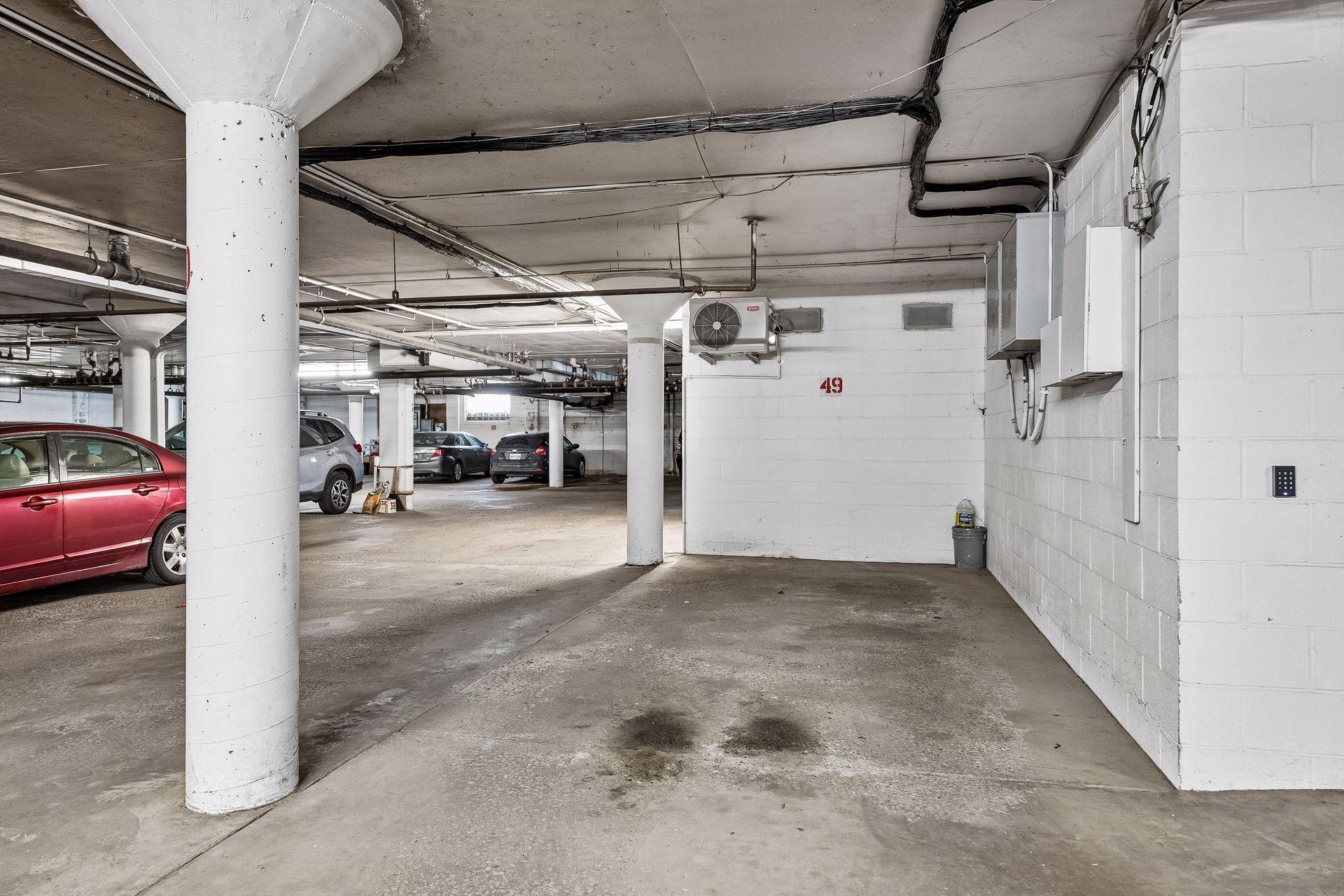 View of Residential at 3540 Hennepin Avenue #210, Minneapolis MN 55408, Minneapolis (17 of 20) - Mike Wilen | Minnesota Team Real Estate