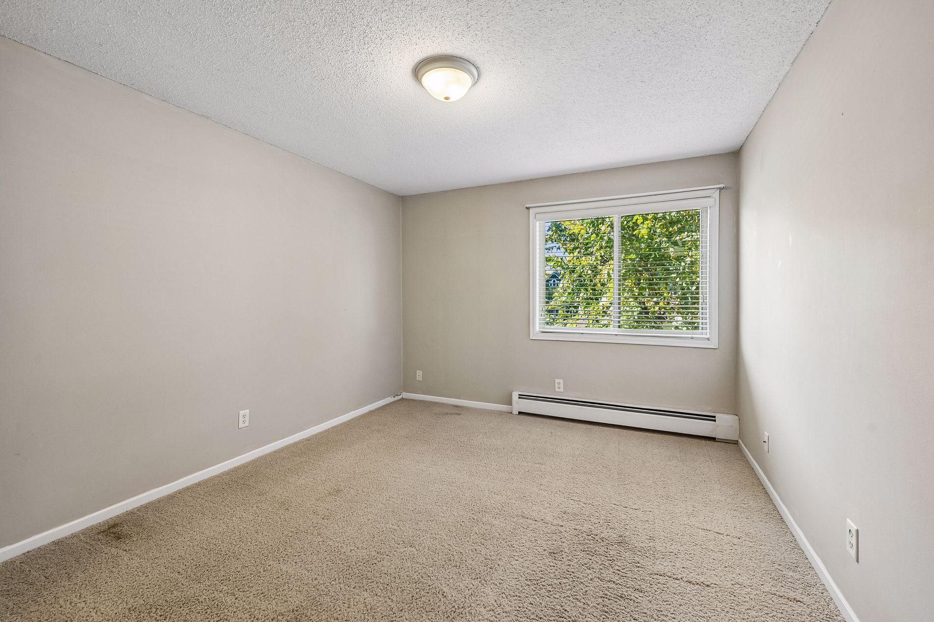 View of Residential at 3540 Hennepin Avenue #210, Minneapolis MN 55408, Minneapolis (10 of 20) - Mike Wilen | Minnesota Team Real Estate