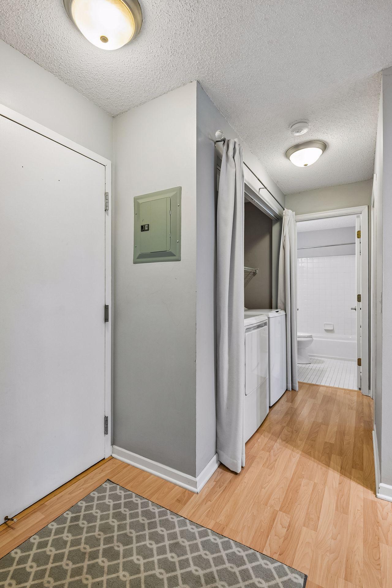 View of Residential at 3540 Hennepin Avenue #210, Minneapolis MN 55408, Minneapolis (4 of 20) - Mike Wilen | Minnesota Team Real Estate