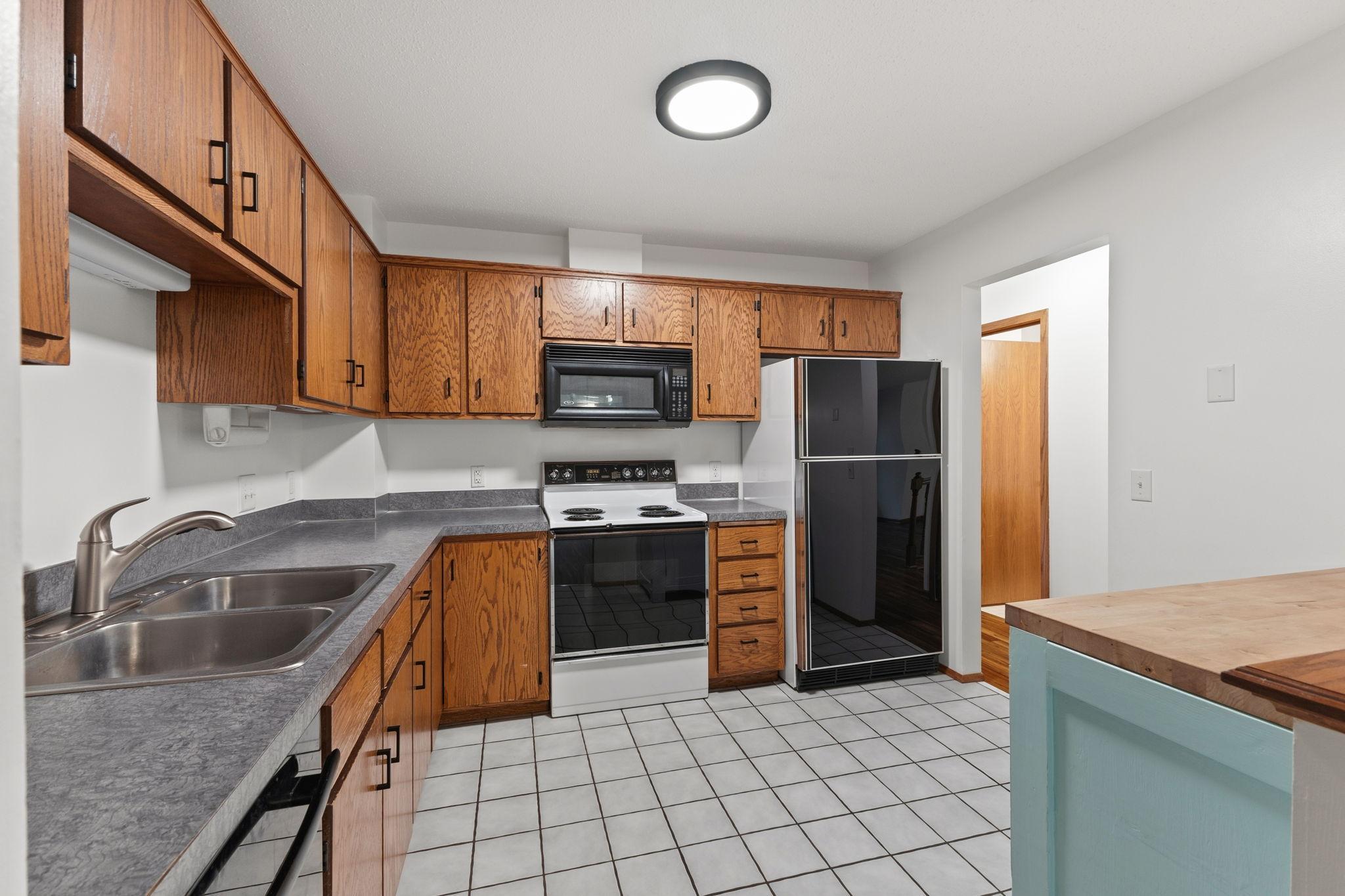 View of Residential at 109 South Drive #E, Circle Pines MN 55014, Circle Pines (16 of 40) - Mike Wilen | Minnesota Team Real Estate
