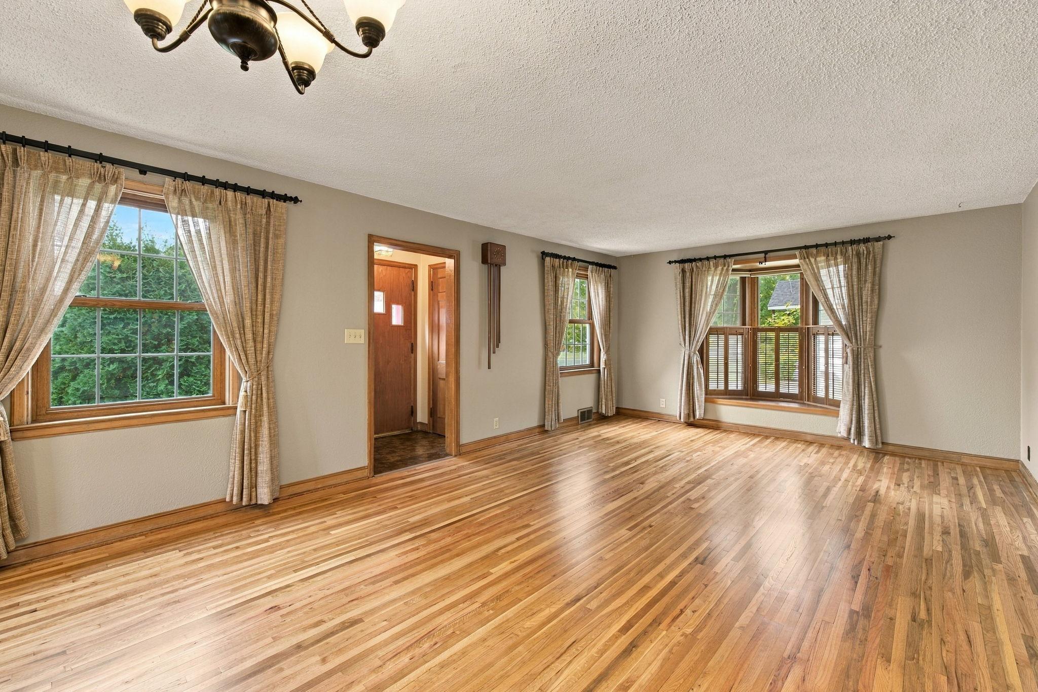 View of Residential at 326 5th Avenue, Cambridge MN 55008, Cambridge (7 of 27) - Mike Wilen | Minnesota Team Real Estate