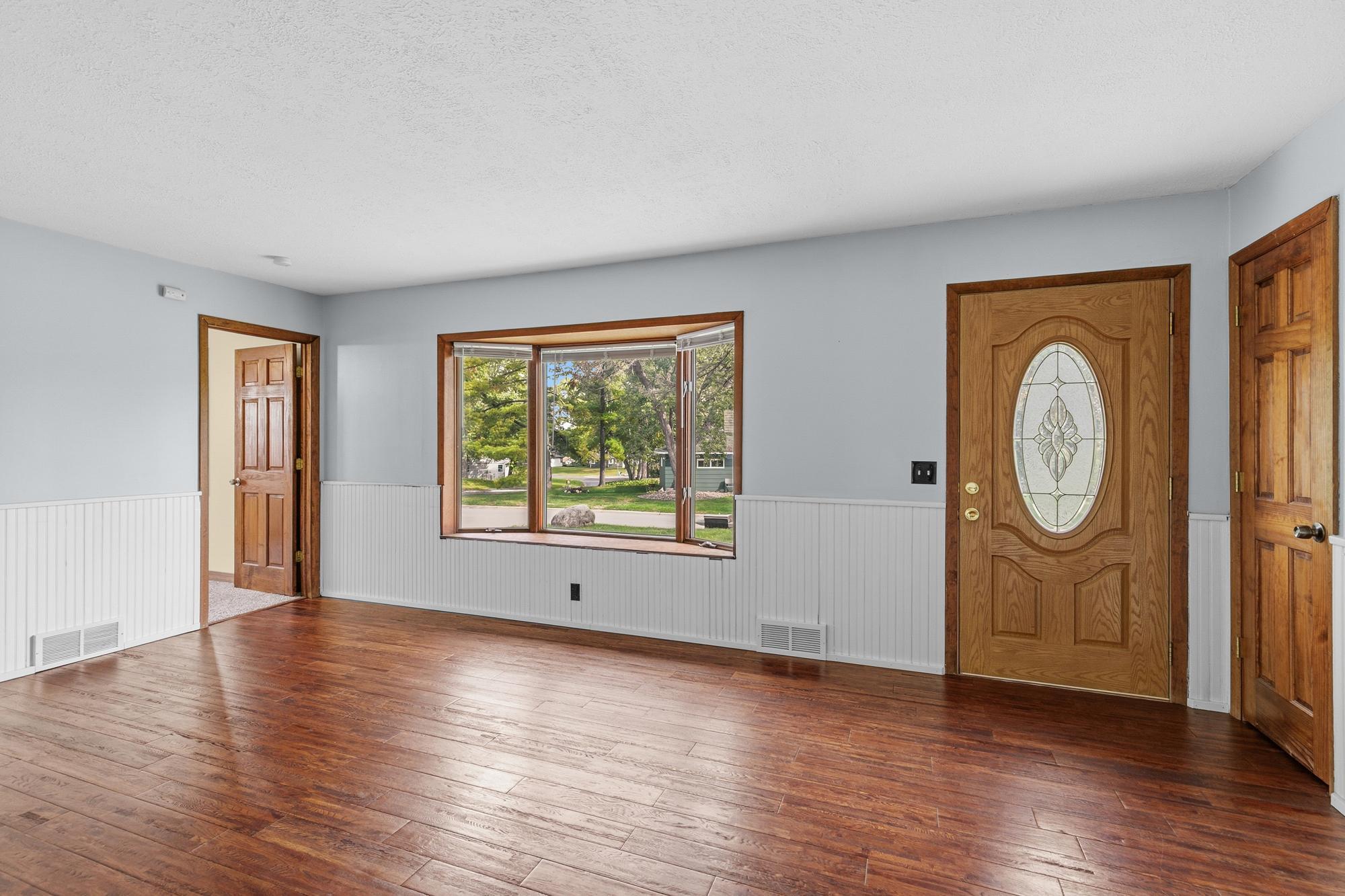 View of Residential at 5201 Pennsylvania Avenue, New Hope MN 55428, New Hope (9 of 49) - Mike Wilen | Minnesota Team Real Estate