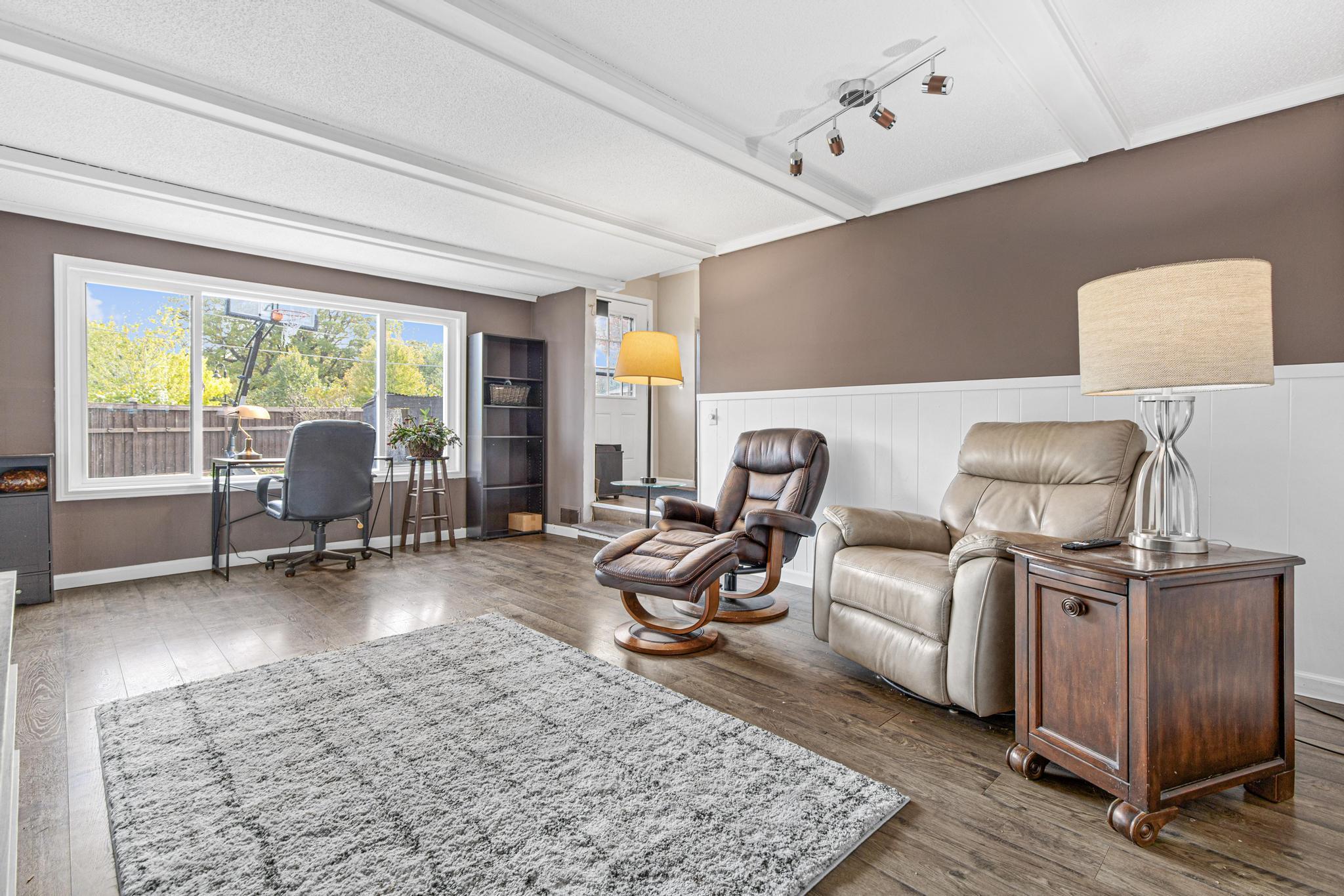 View of Residential at 7005 Oak Grove Boulevard, Richfield MN 55423, Richfield (22 of 46) - Mike Wilen | Minnesota Team Real Estate