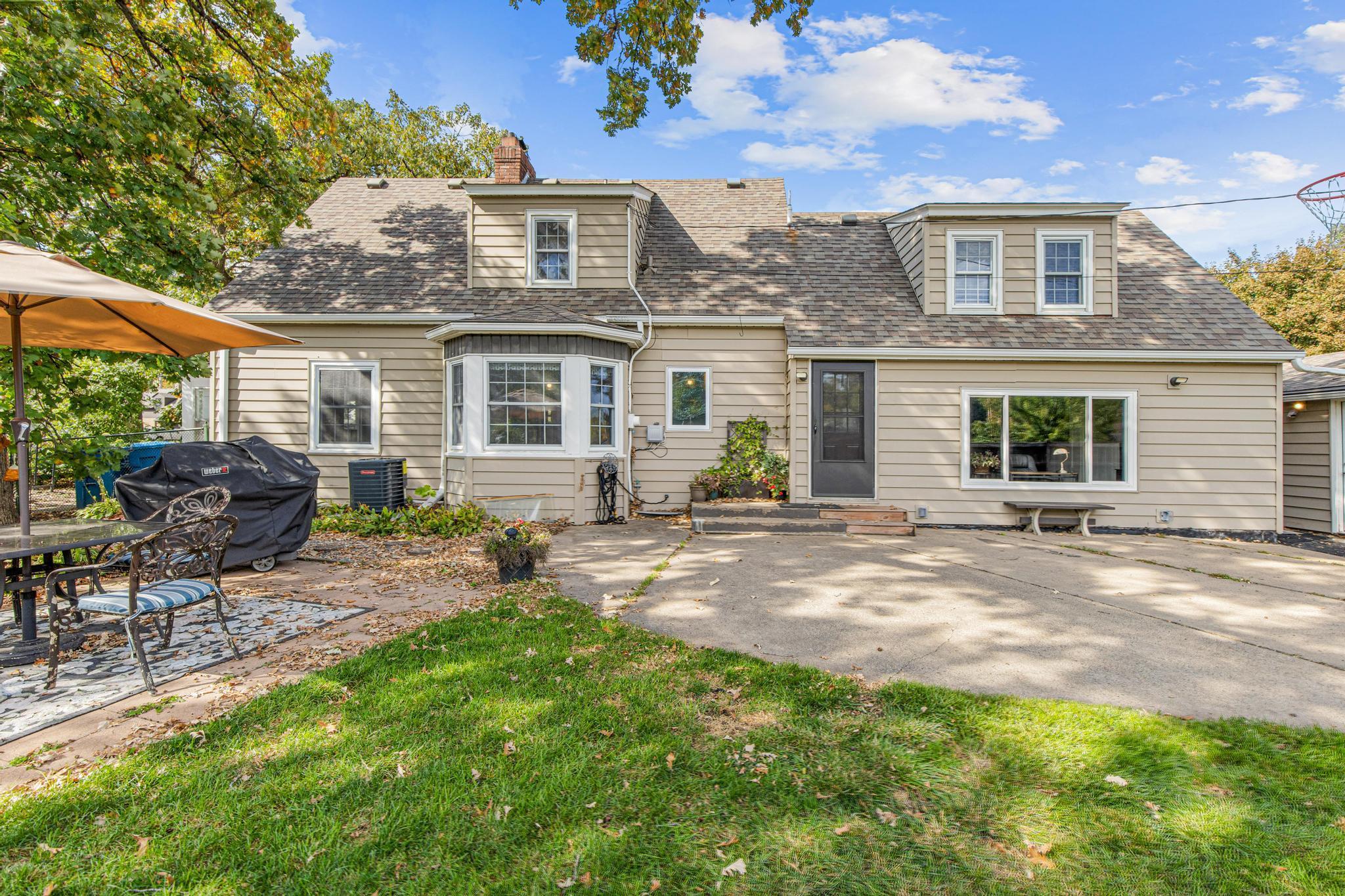 View of Residential at 7005 Oak Grove Boulevard, Richfield MN 55423, Richfield (37 of 46) - Mike Wilen | Minnesota Team Real Estate