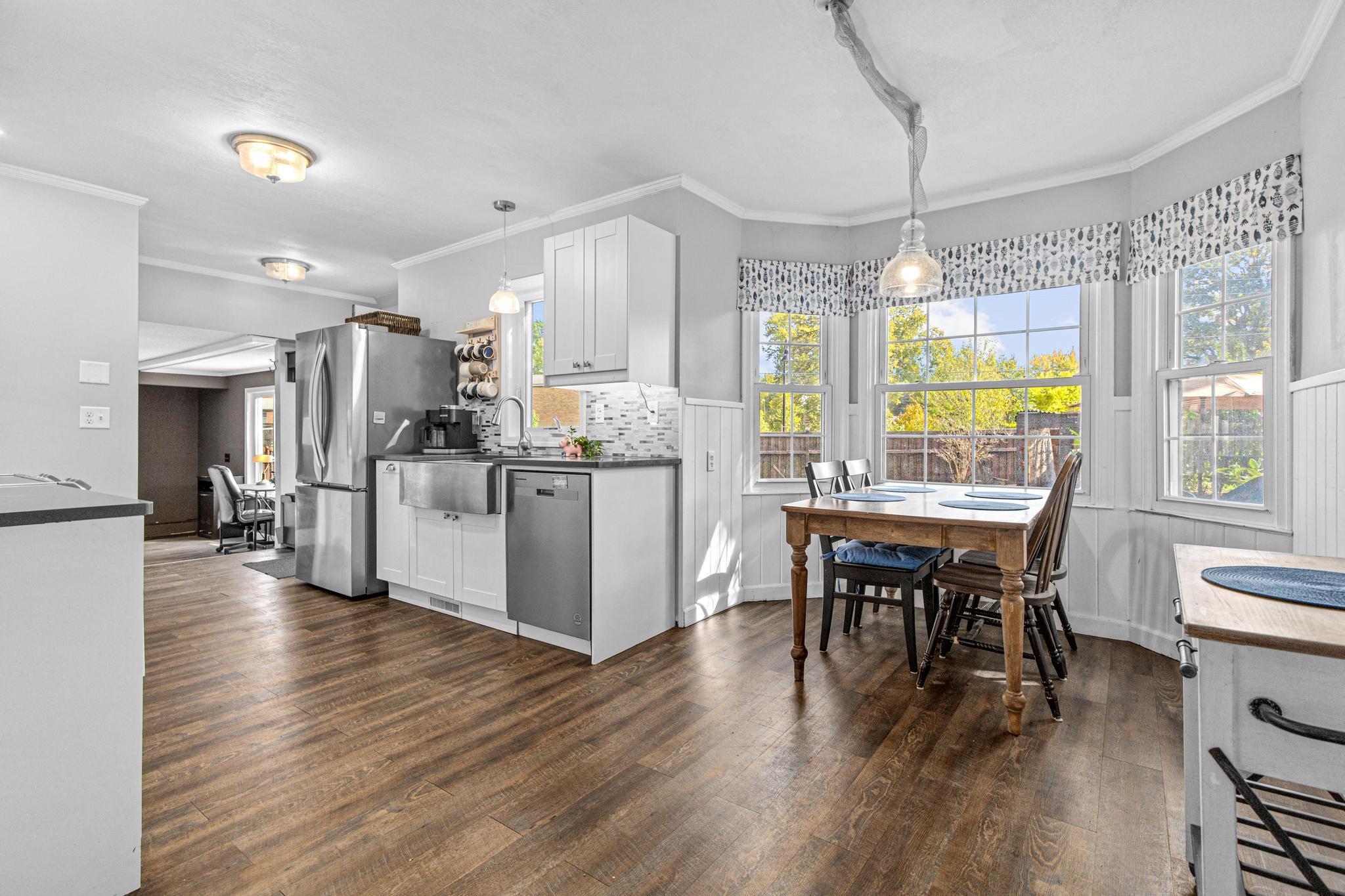 View of Residential at 7005 Oak Grove Boulevard, Richfield MN 55423, Richfield (4 of 46) - Mike Wilen | Minnesota Team Real Estate