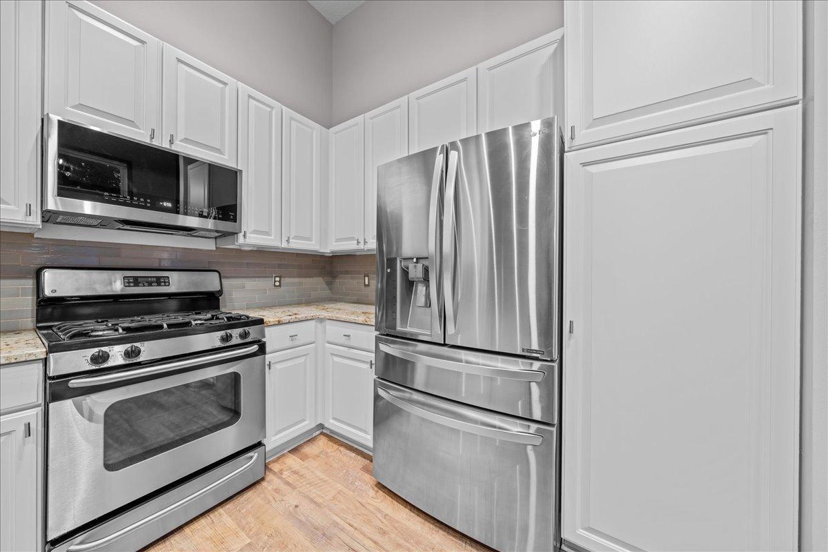 View of Residential at 2226 Saint Johns Circle, Woodbury MN 55129, Woodbury (8 of 48) - Mike Wilen | Minnesota Team Real Estate