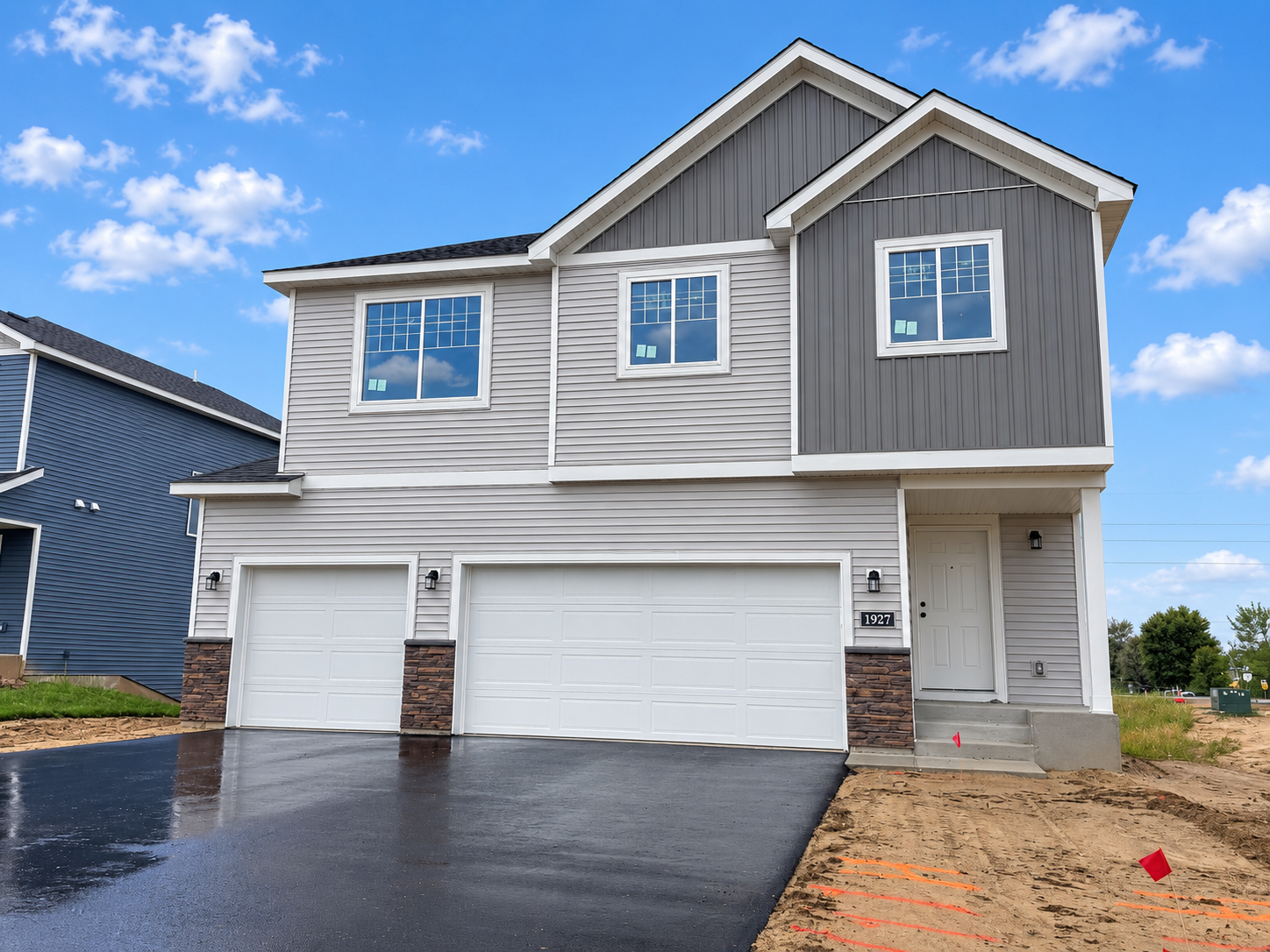 View of Single Family at 1927 Pierce Street, Cambridge - Mike Wilen | Minnesota Team Real Estate